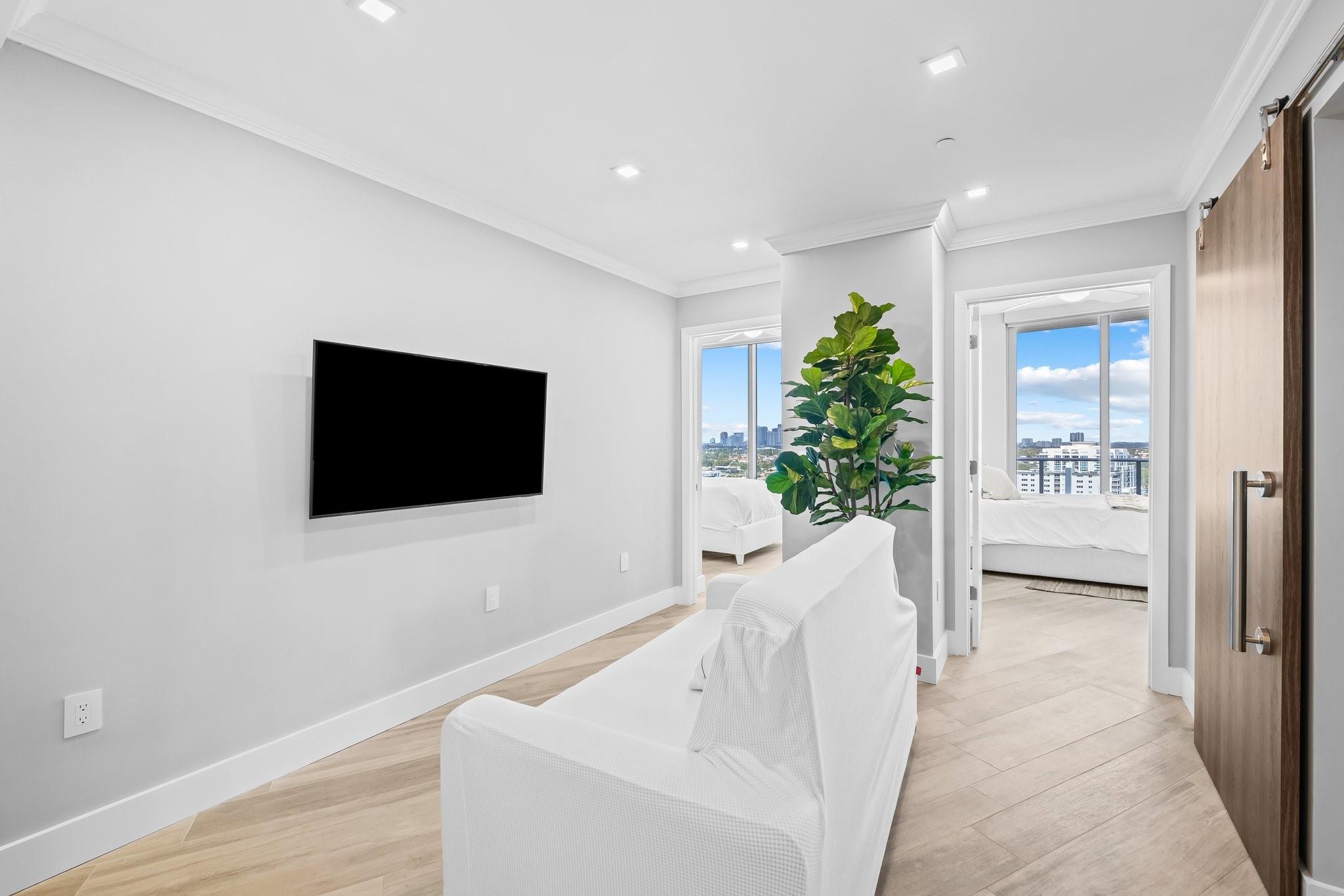 Paramount - Residential