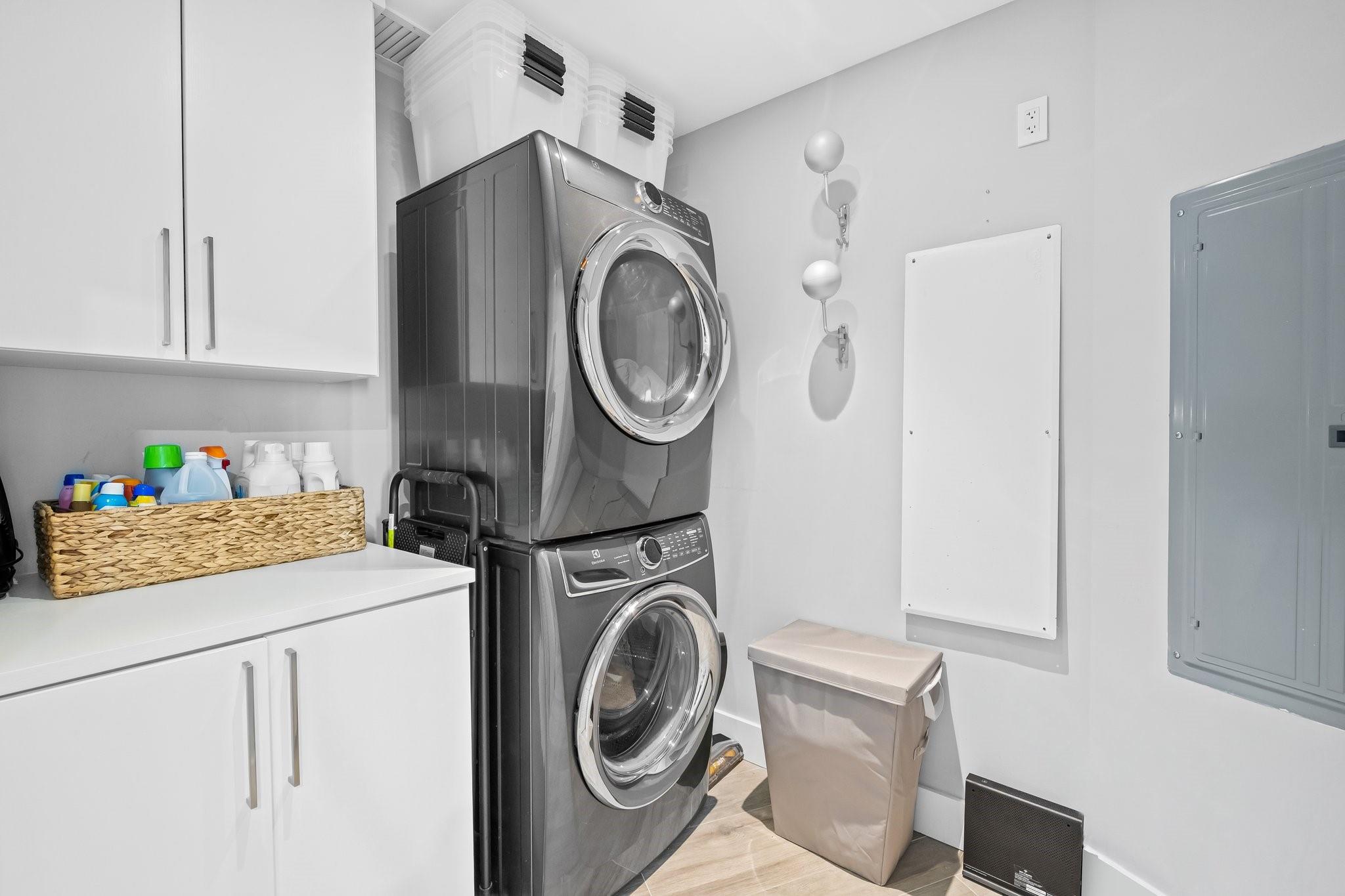 Paramount - Residential