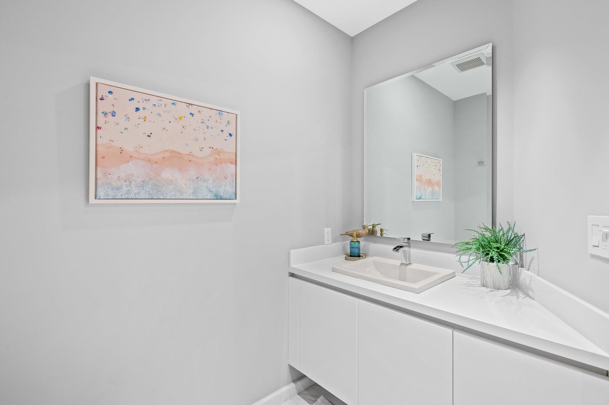 Paramount - Residential