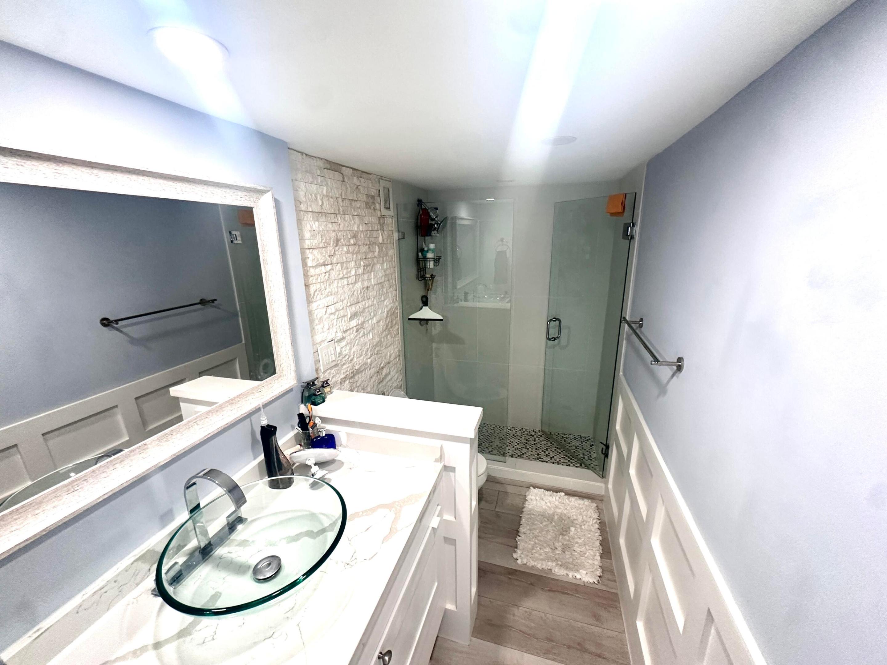 VENETIAN CONDO - Residential