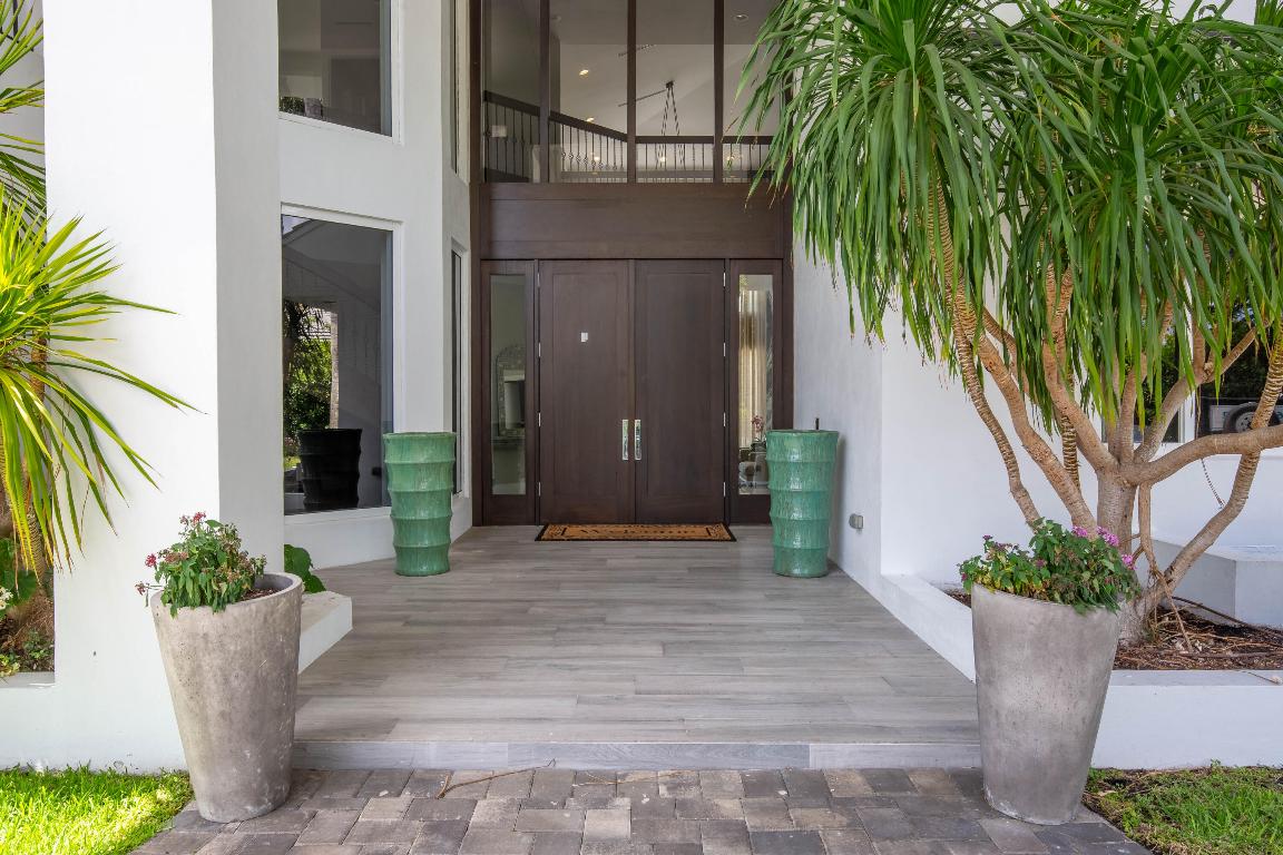 2771 Long Meadow Drive