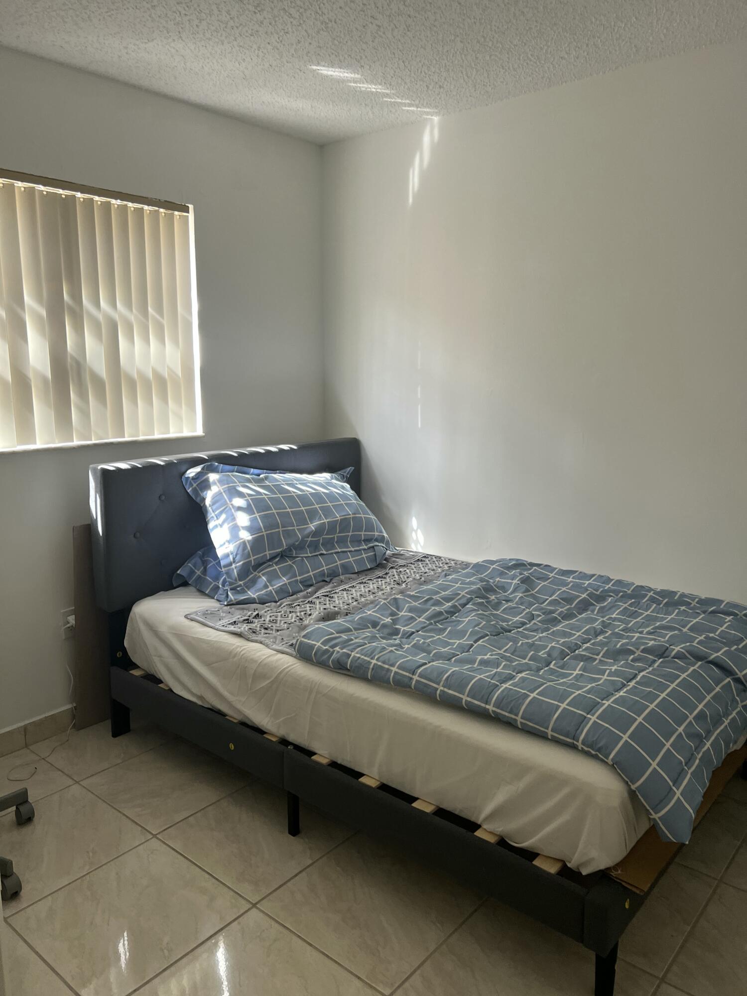 UNIVERSITY COURTS SUB - Residential