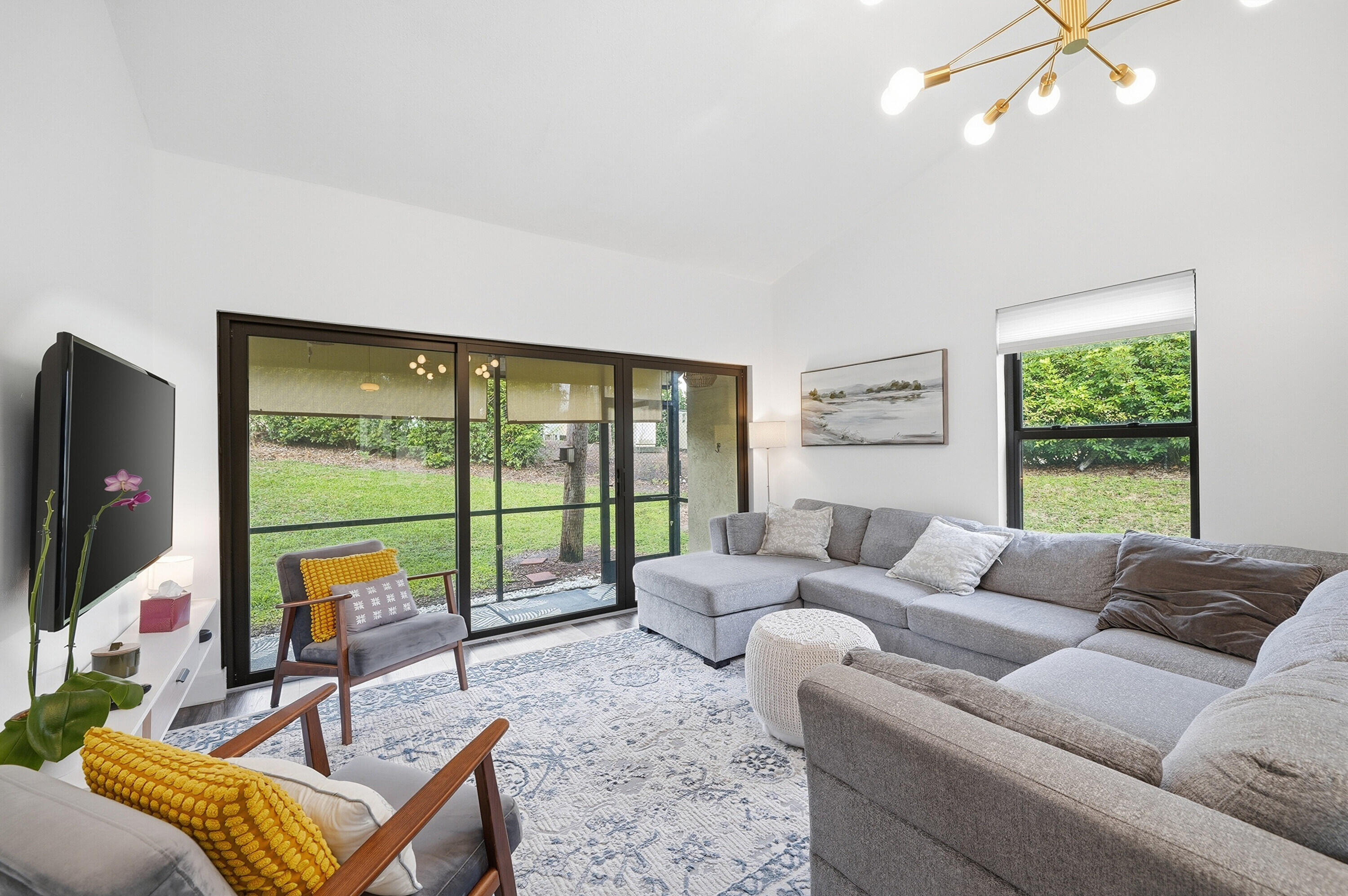 SOUTH LAKE CONDO - Residential