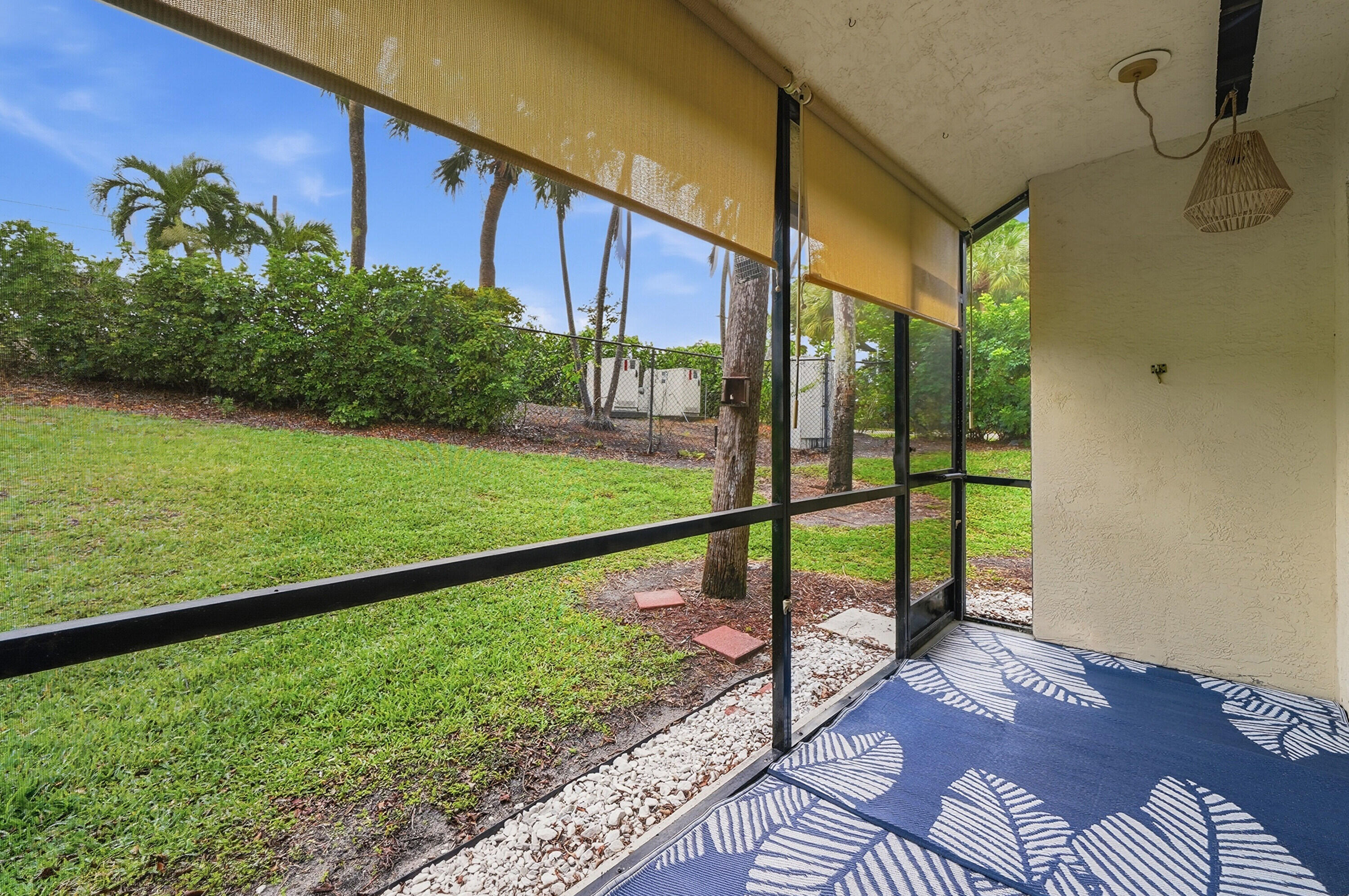 SOUTH LAKE CONDO - Residential