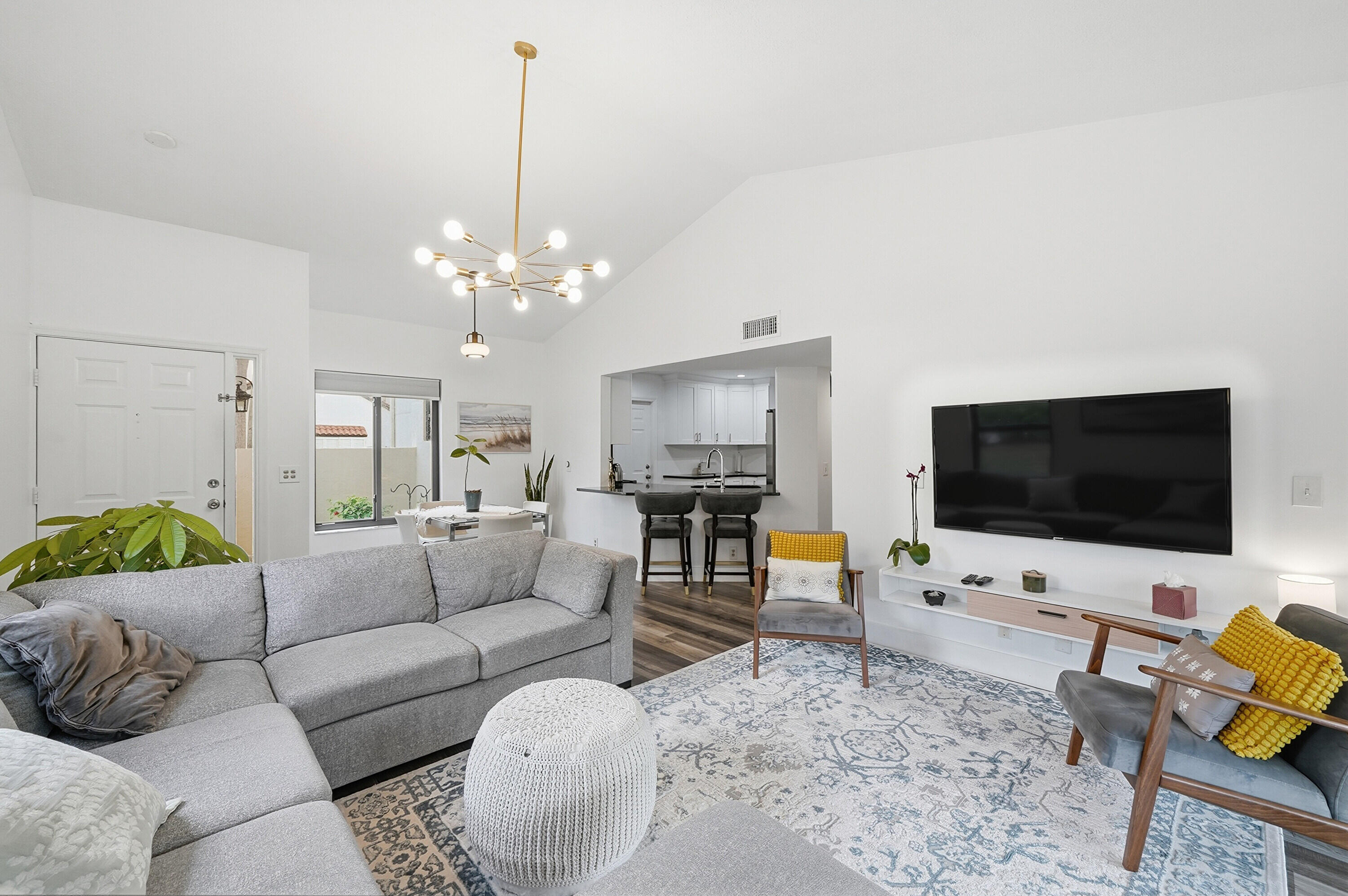 SOUTH LAKE CONDO - Residential