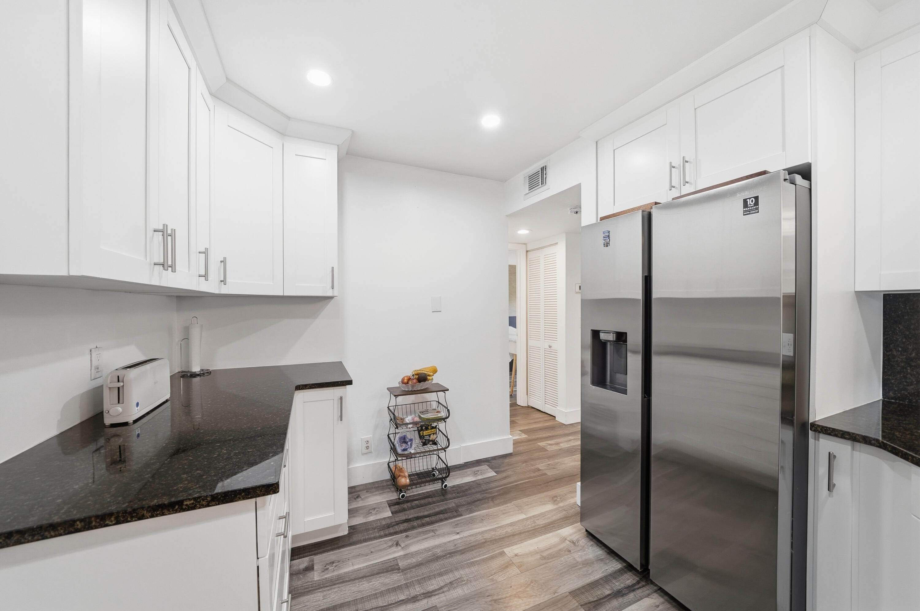 SOUTH LAKE CONDO - Residential