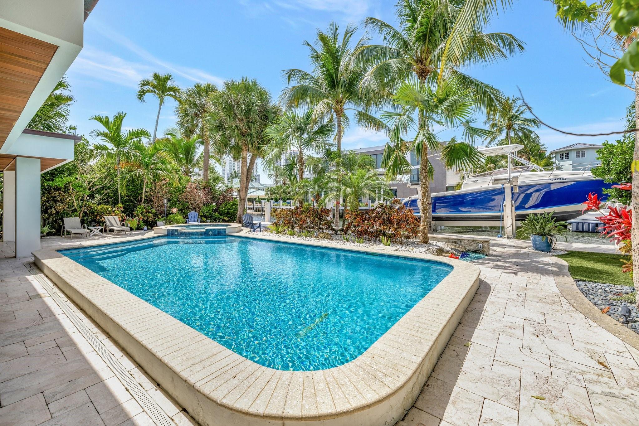 Seven Isles - Residential