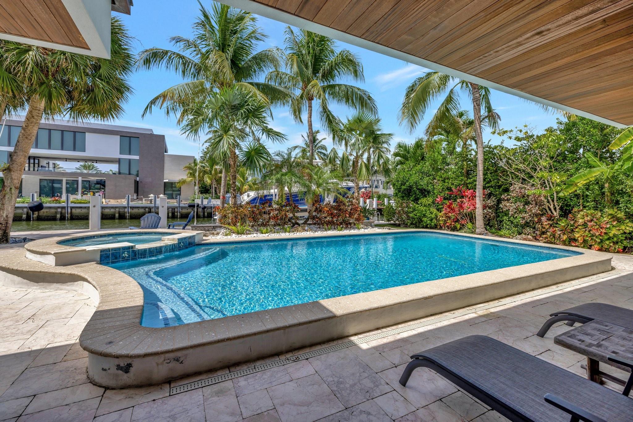 Seven Isles - Residential