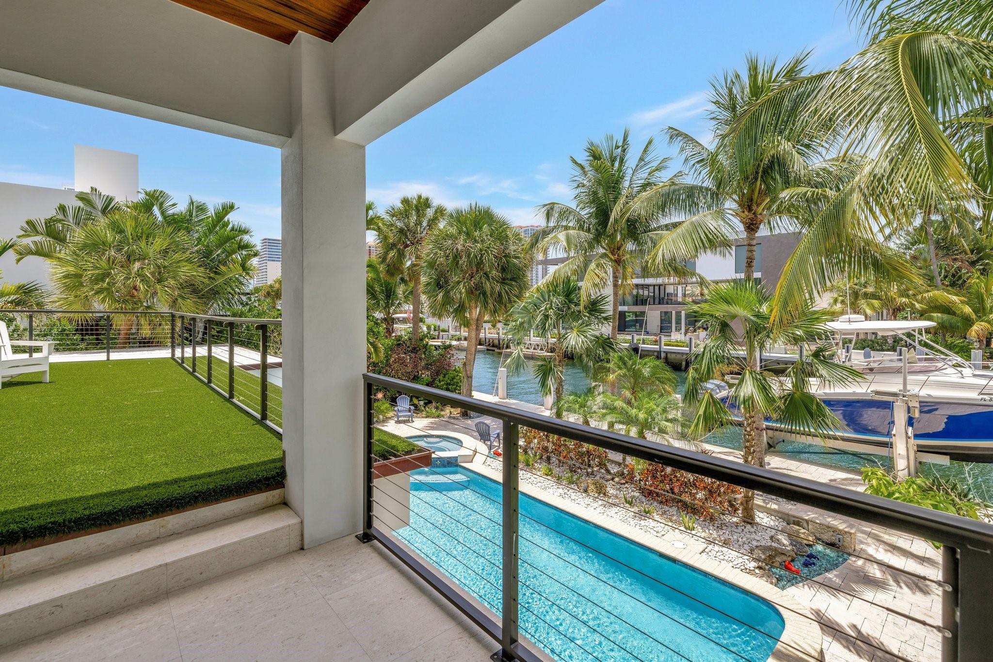 Seven Isles - Residential