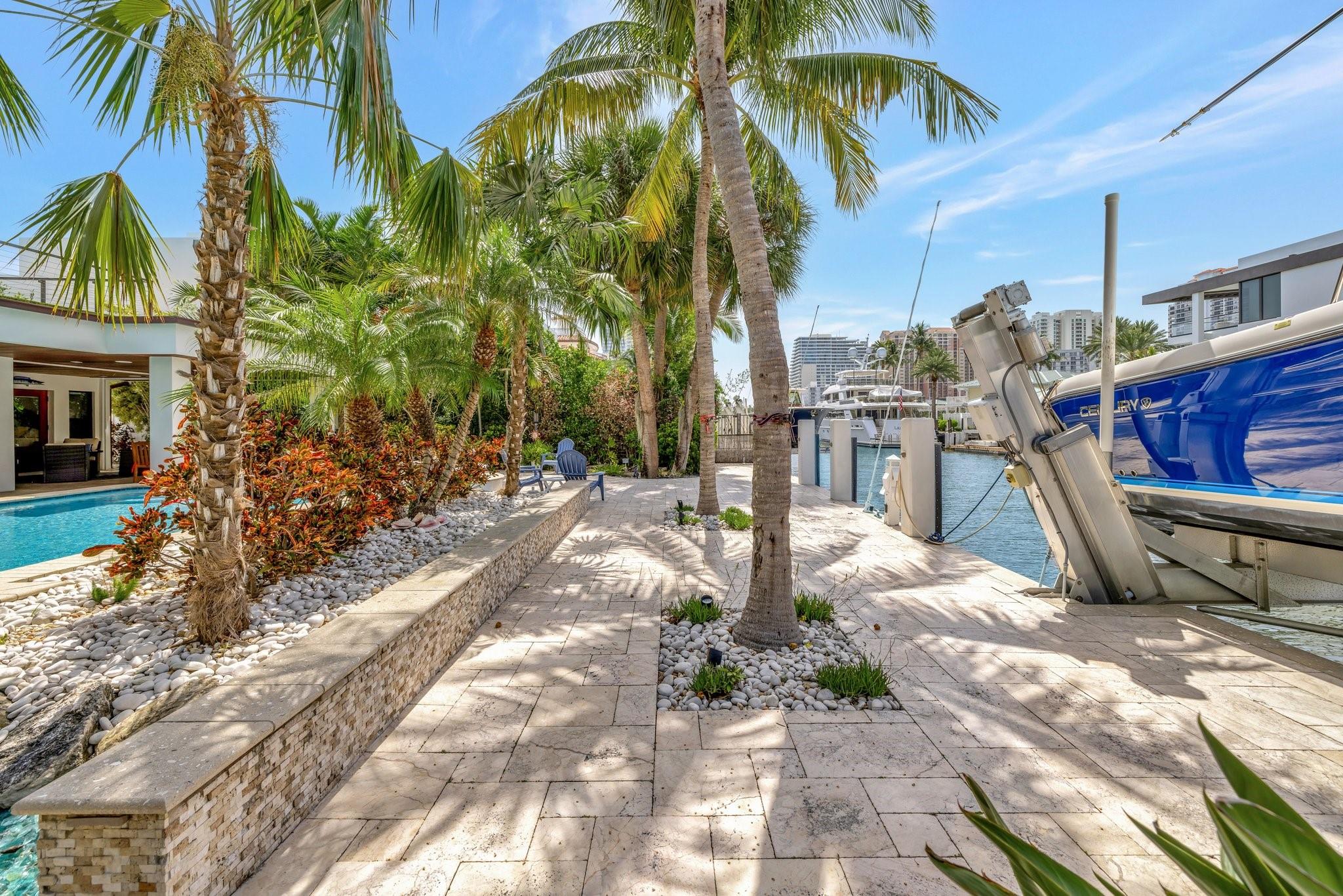 Seven Isles - Residential