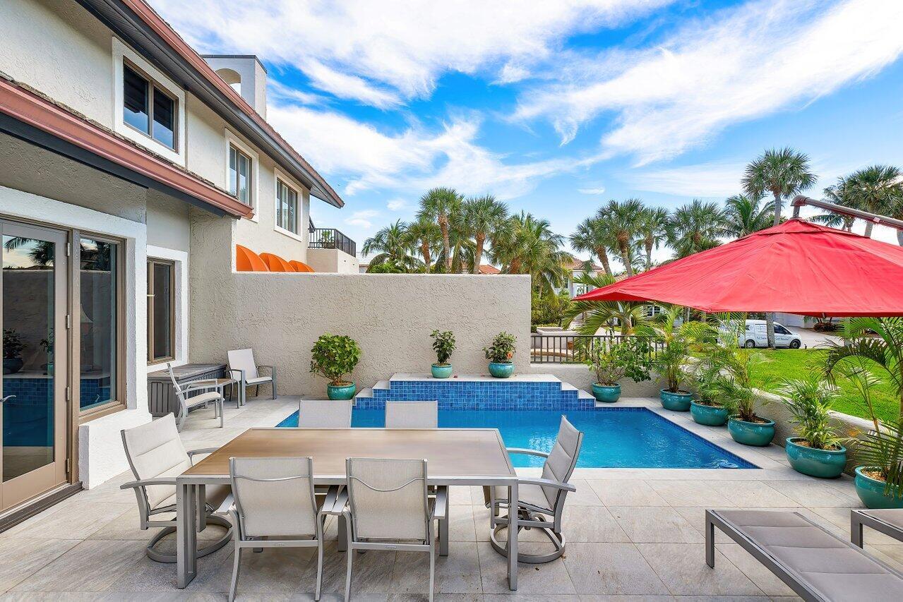SAILFISH POINT - Residential