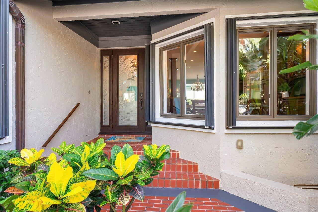 SAILFISH POINT - Residential