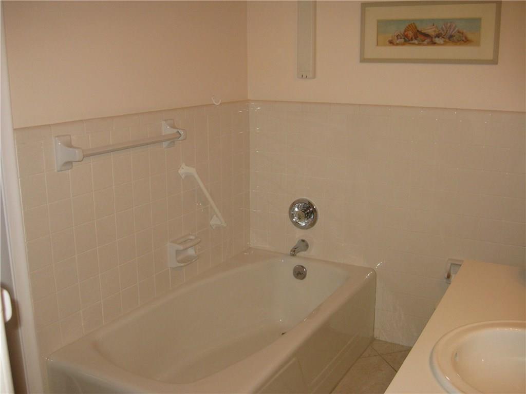 YACHT VIEW - Residential