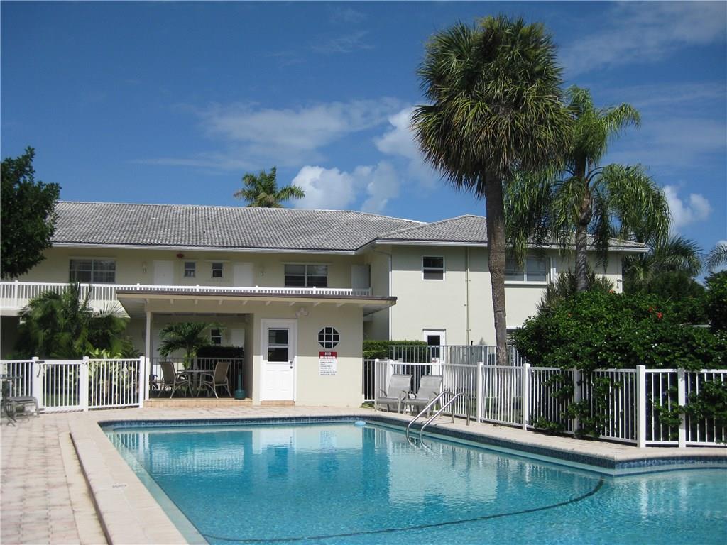 YACHT VIEW - Residential