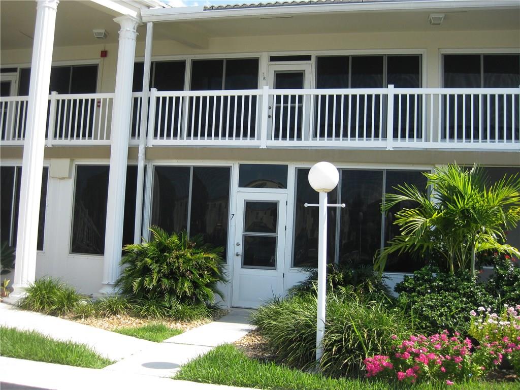 YACHT VIEW - Residential