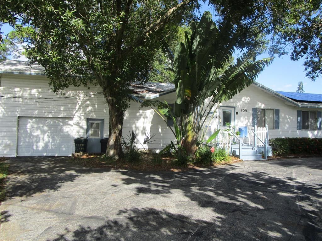 Photo of 8008 Lockwood Drive, Fort Pierce, FL 34951 (MLS # R10752983)