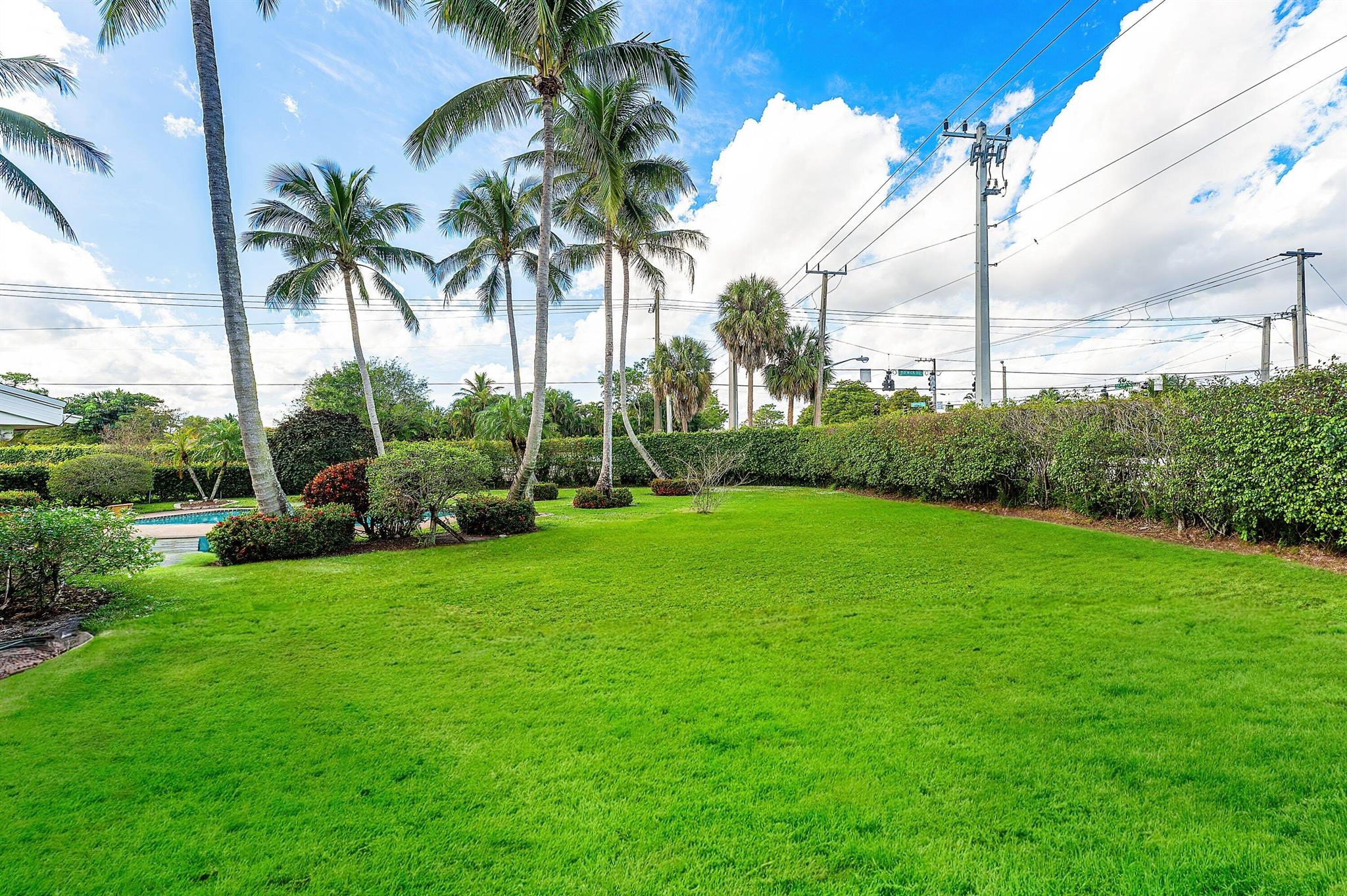 CHATELAINE - Residential