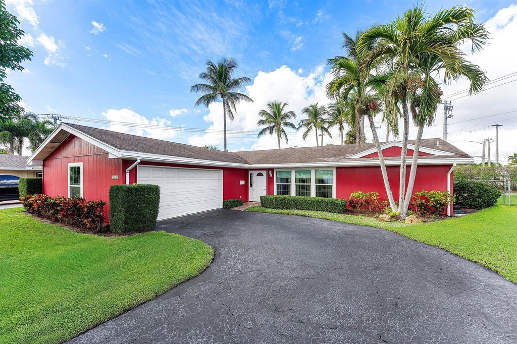 Photo of 3643 Avenue Montresor, Delray Beach, FL 33445 (MLS # R11147390)