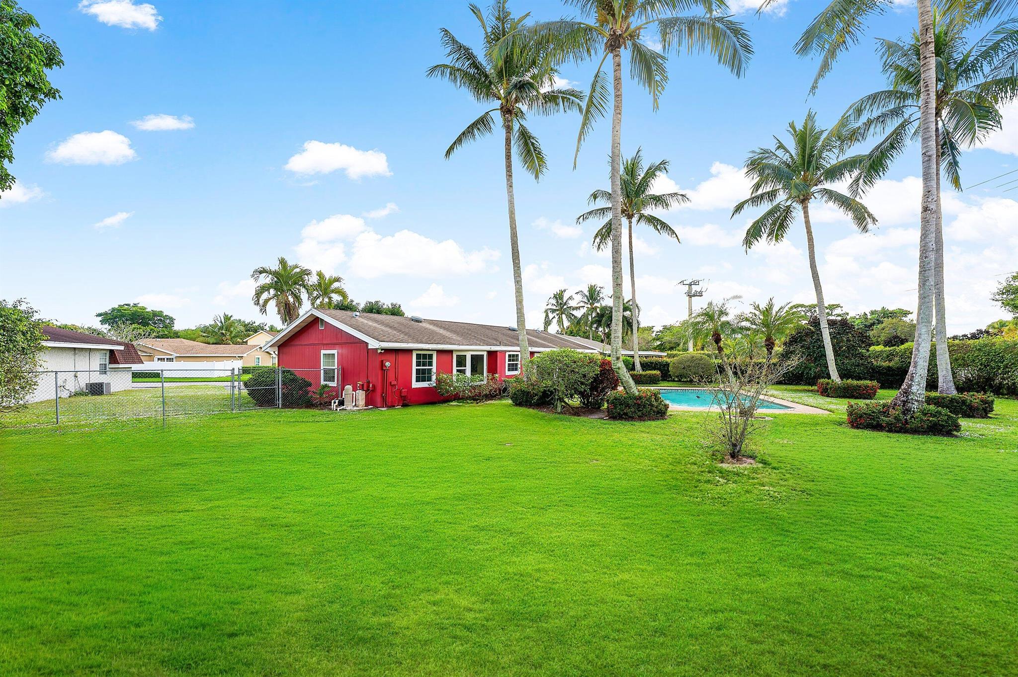 CHATELAINE - Residential