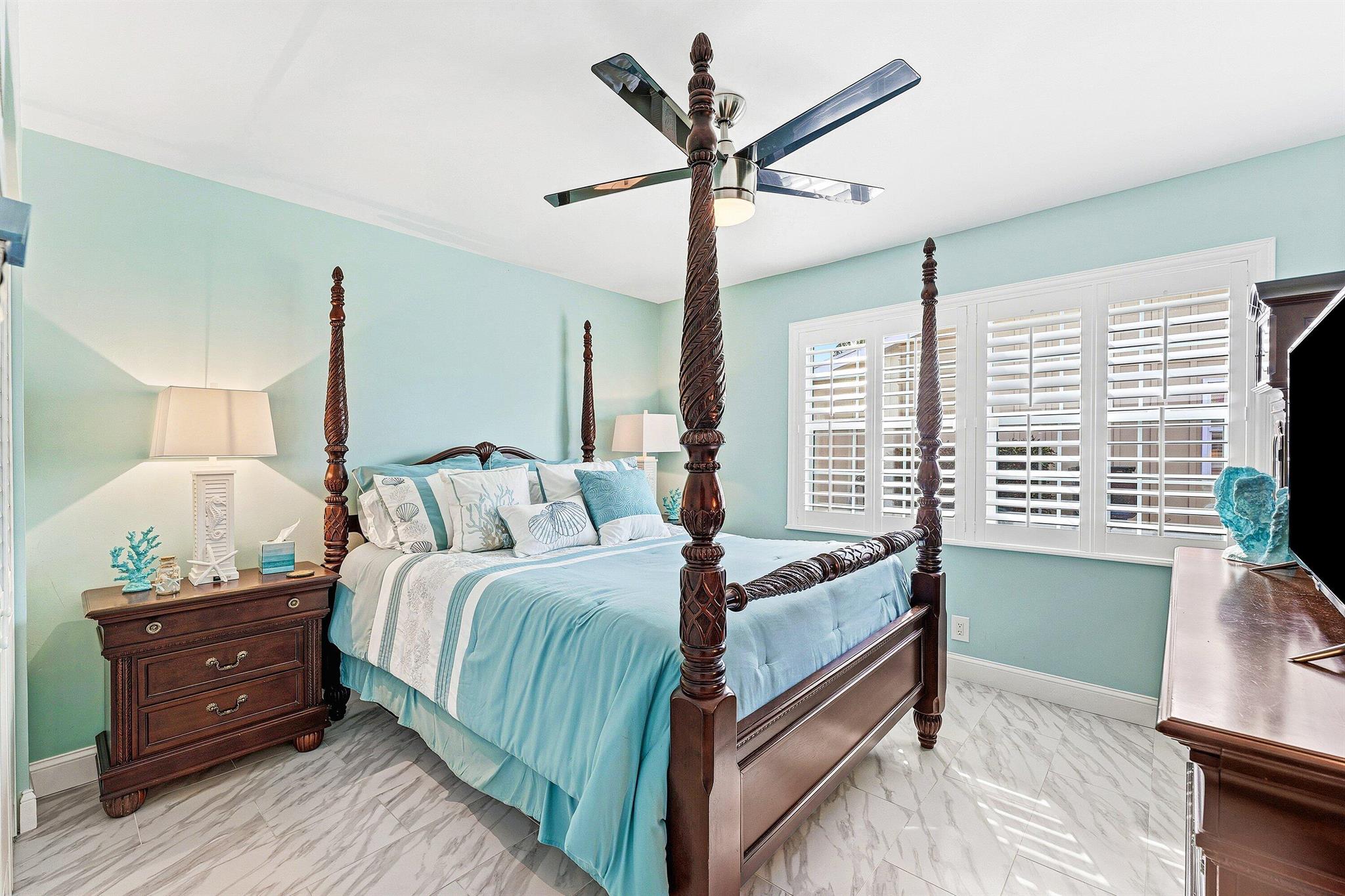 CHATELAINE - Residential