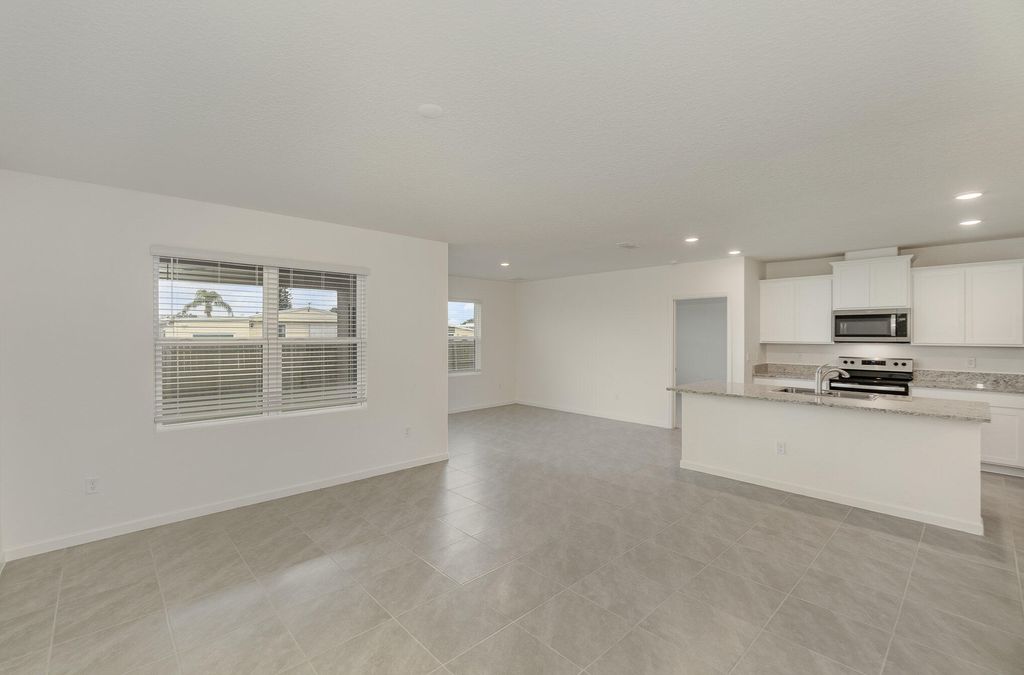 Photo of 447 Seafoam Circle, Fort Pierce, FL 34945 (MLS # R10984171)