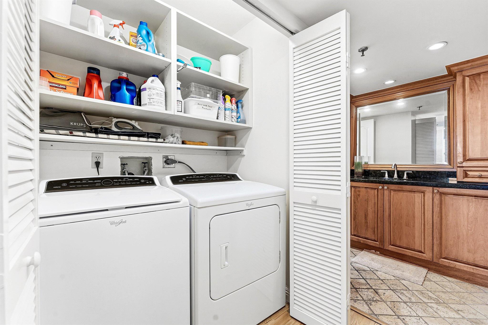 CARRON HOUSE CONDO - Residential