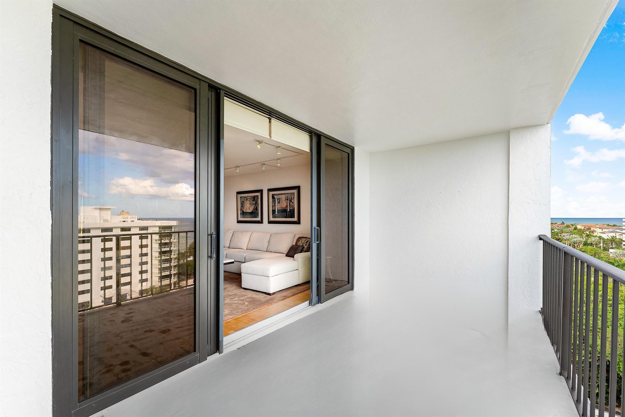 CARRON HOUSE CONDO - Residential