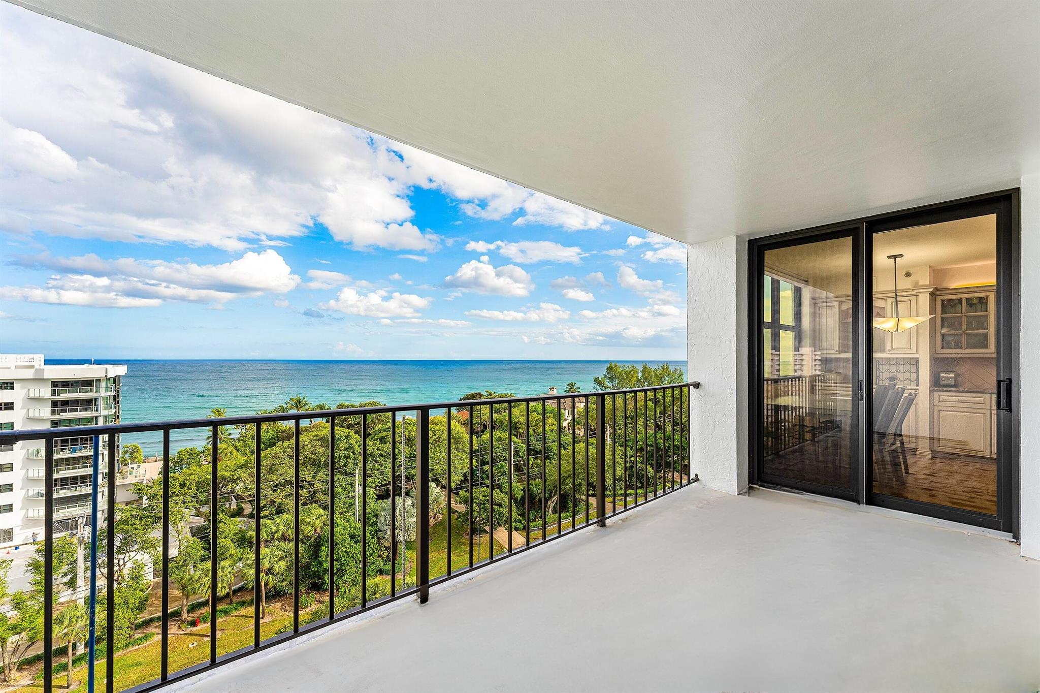 CARRON HOUSE CONDO - Residential