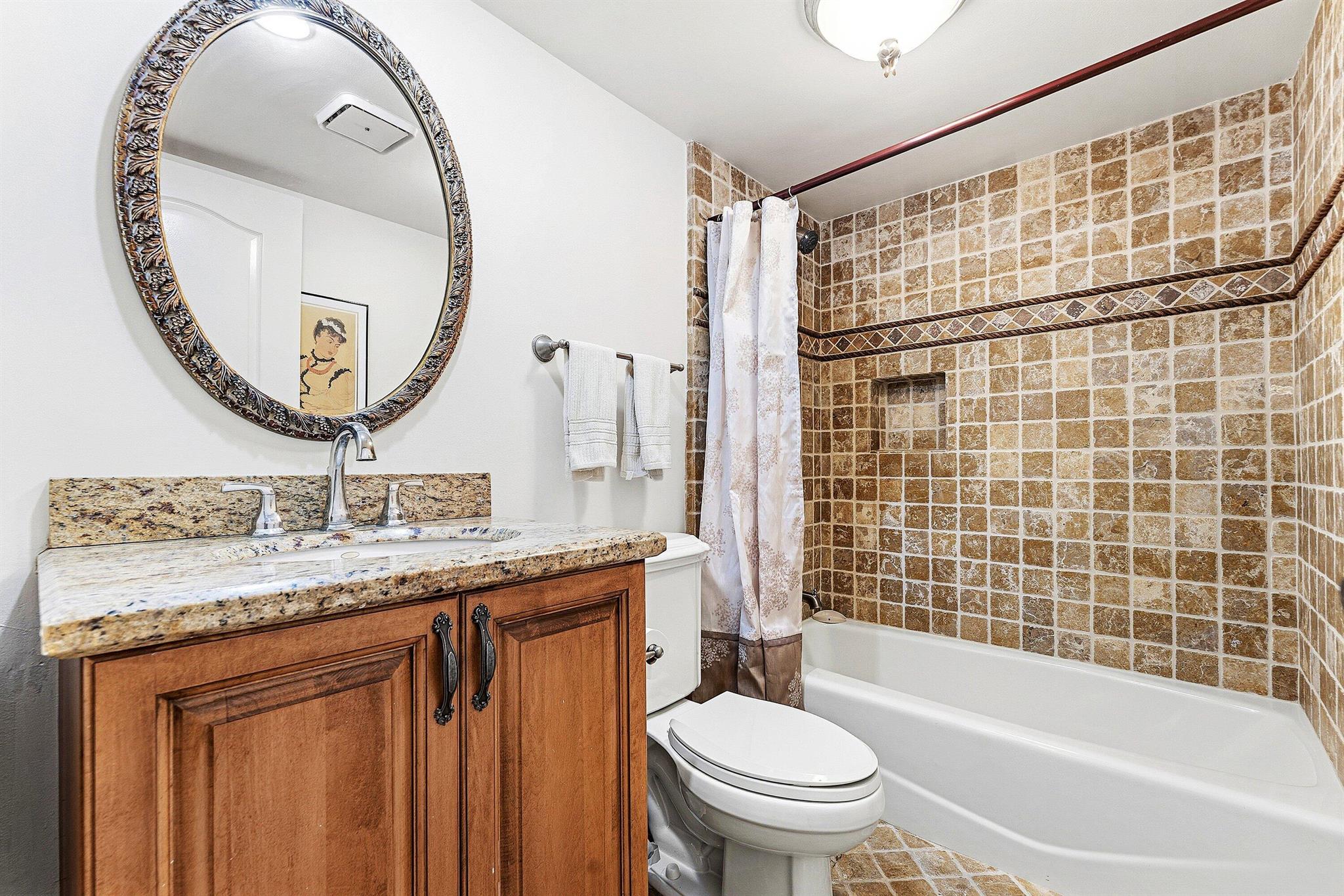 CARRON HOUSE CONDO - Residential