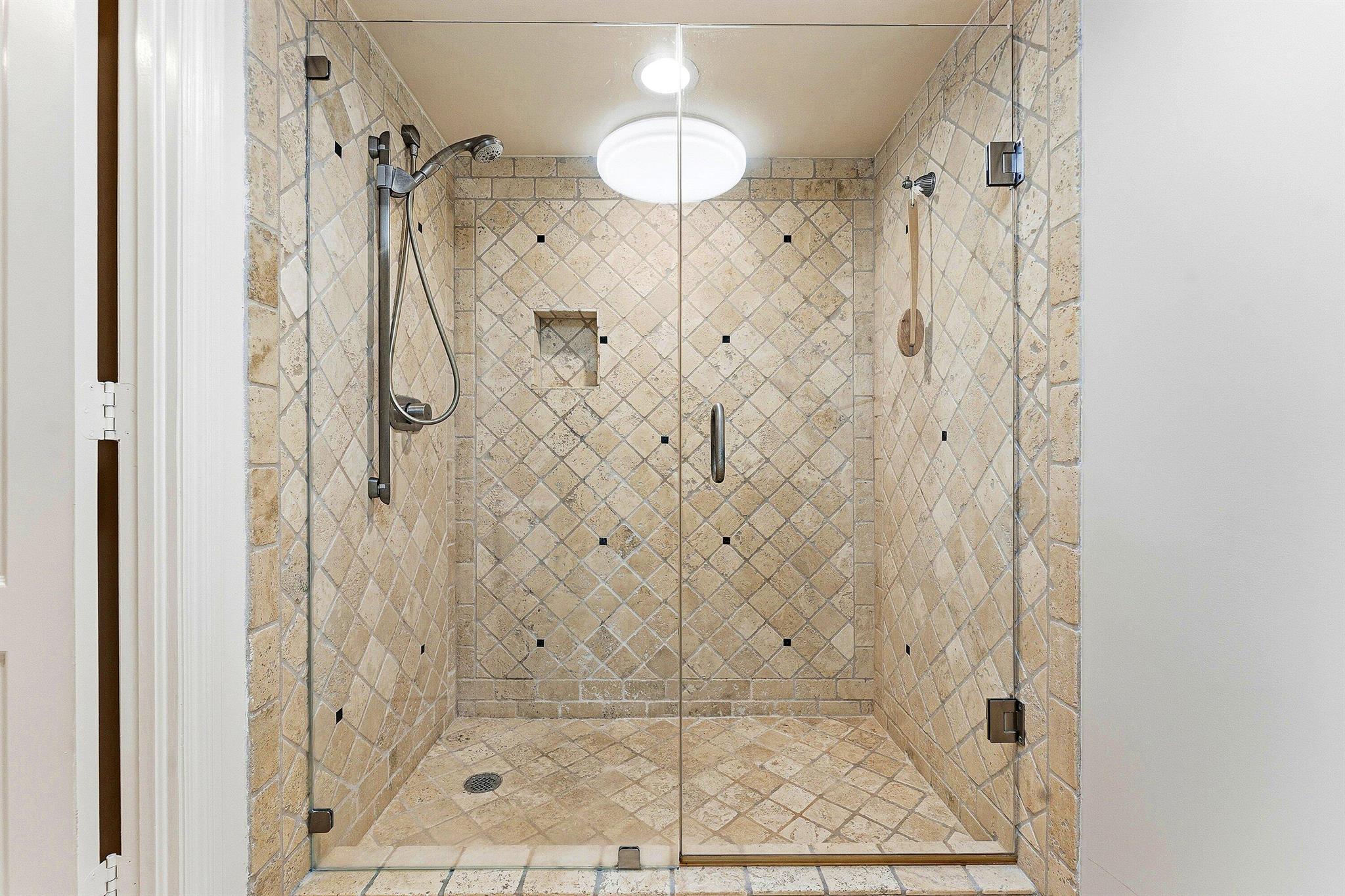 CARRON HOUSE CONDO - Residential