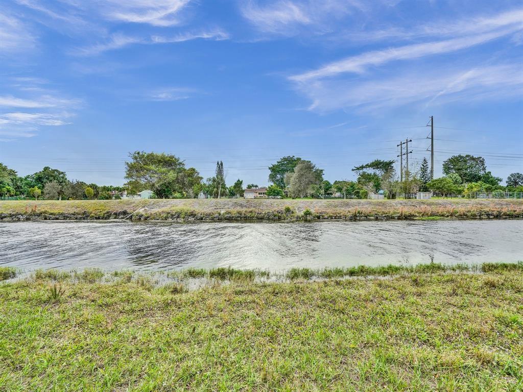 Oriole Gardens Three - Residential