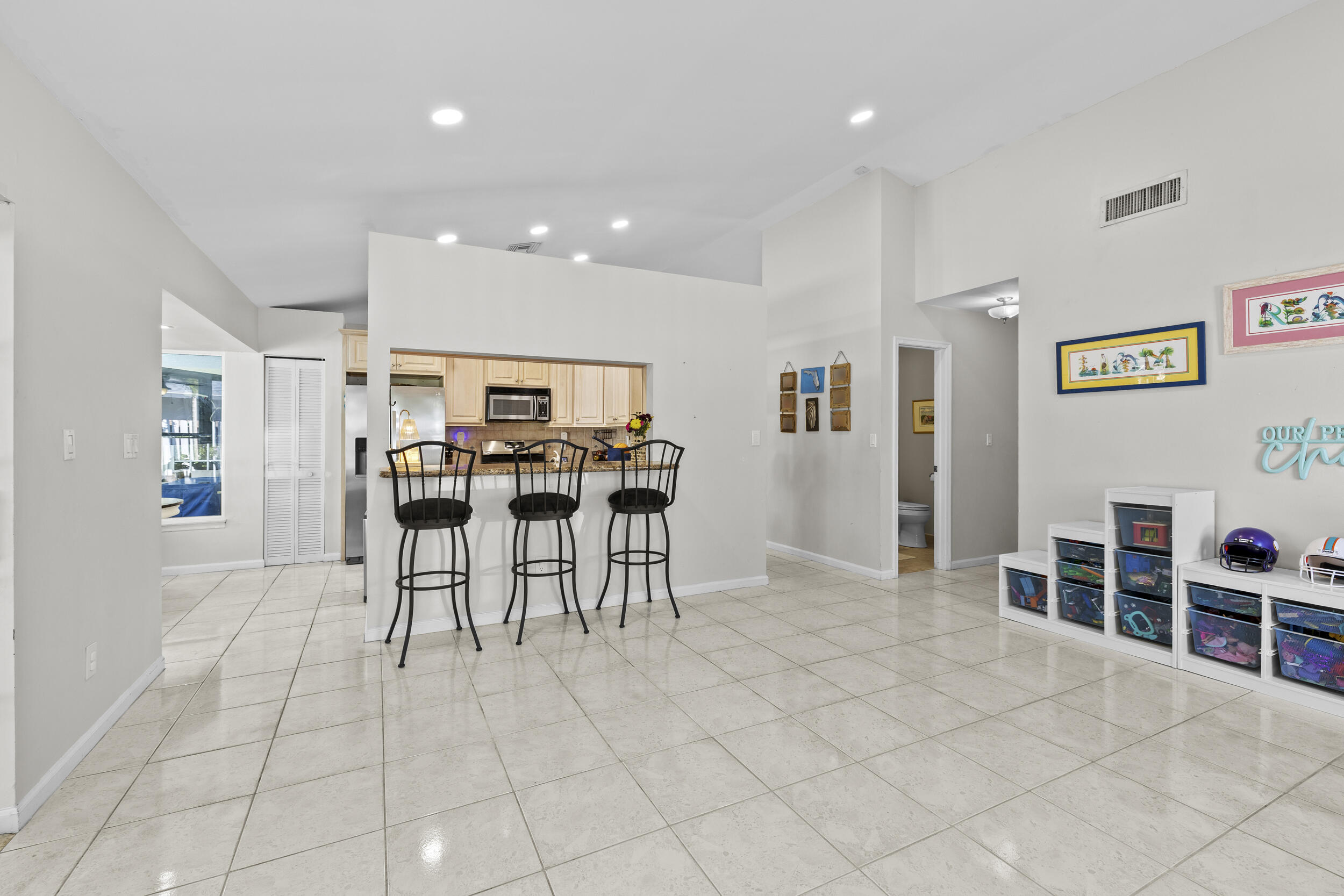 ROYAL PALM SOUTH SEC 2 - Residential