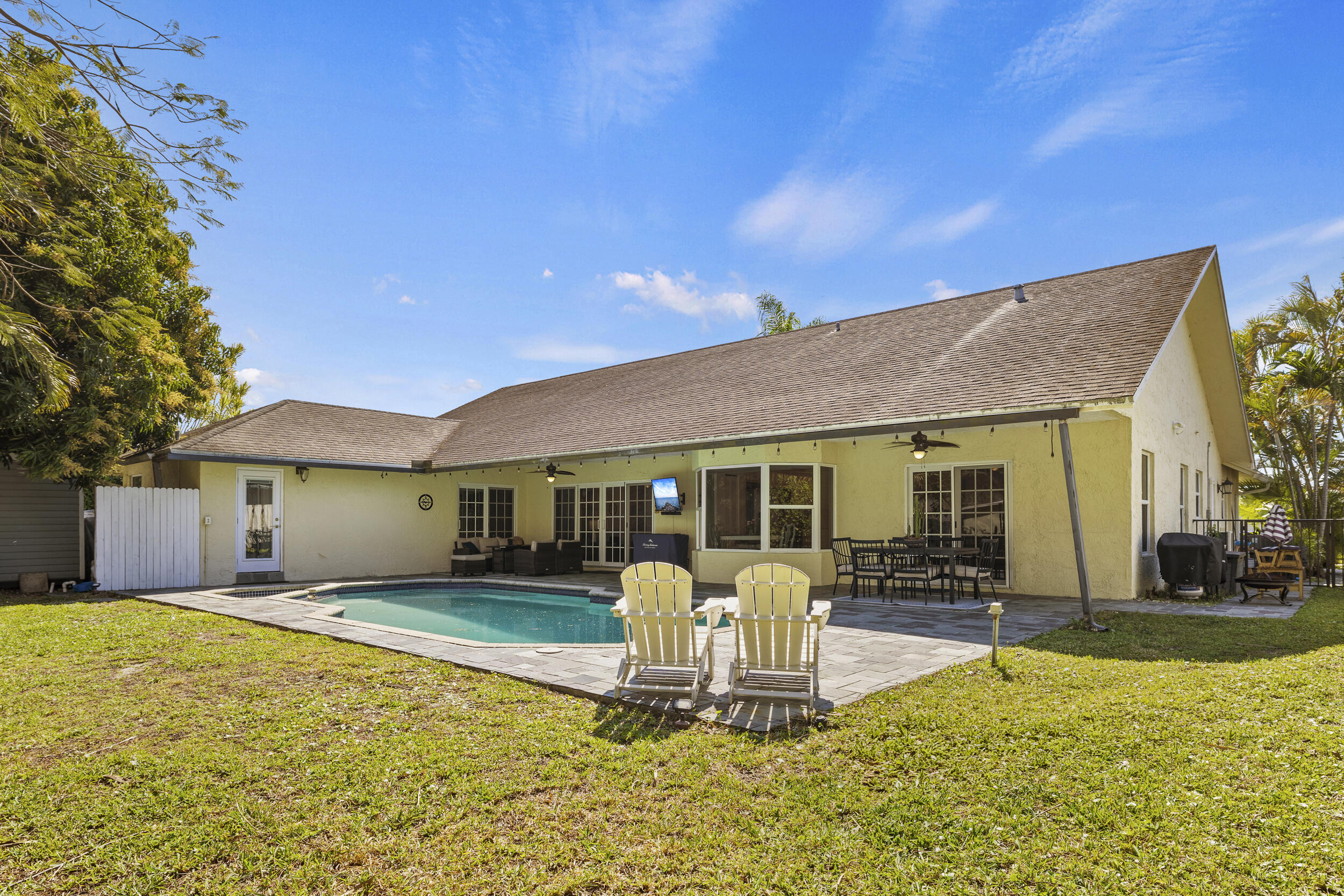 ROYAL PALM SOUTH SEC 2 - Residential