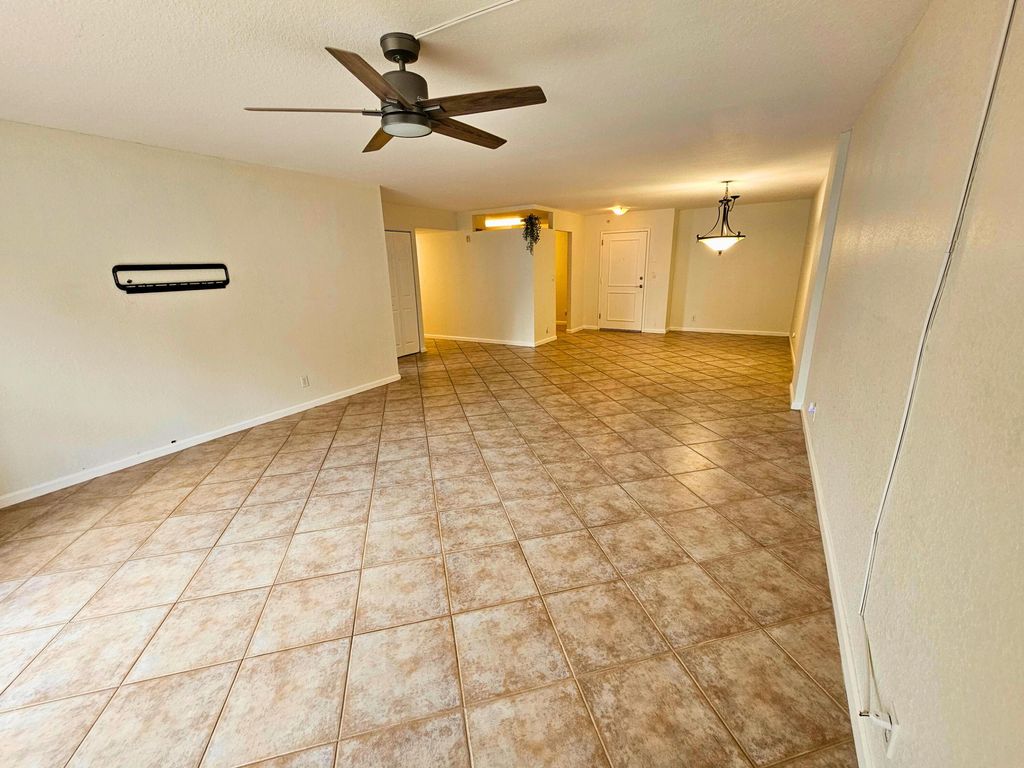 Photo of 1000 Spanish River Road #1h, Boca Raton, FL 33432 (MLS # R11080061)