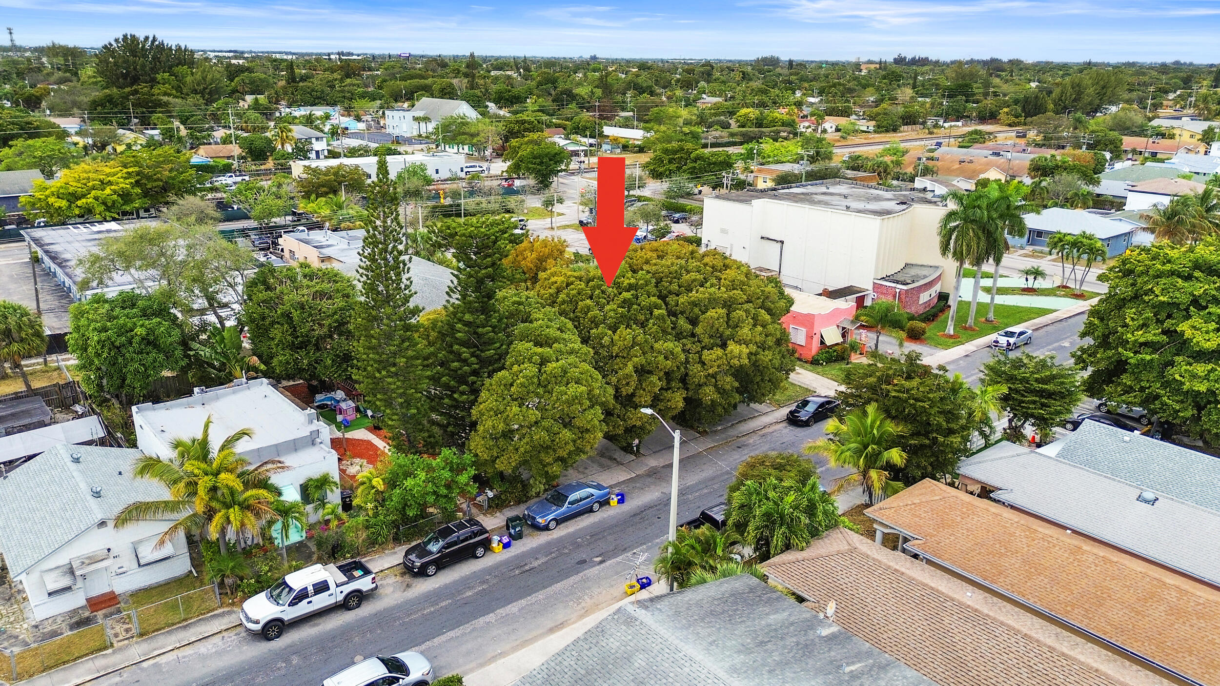 LAKE WORTH TOWN OF - Residential