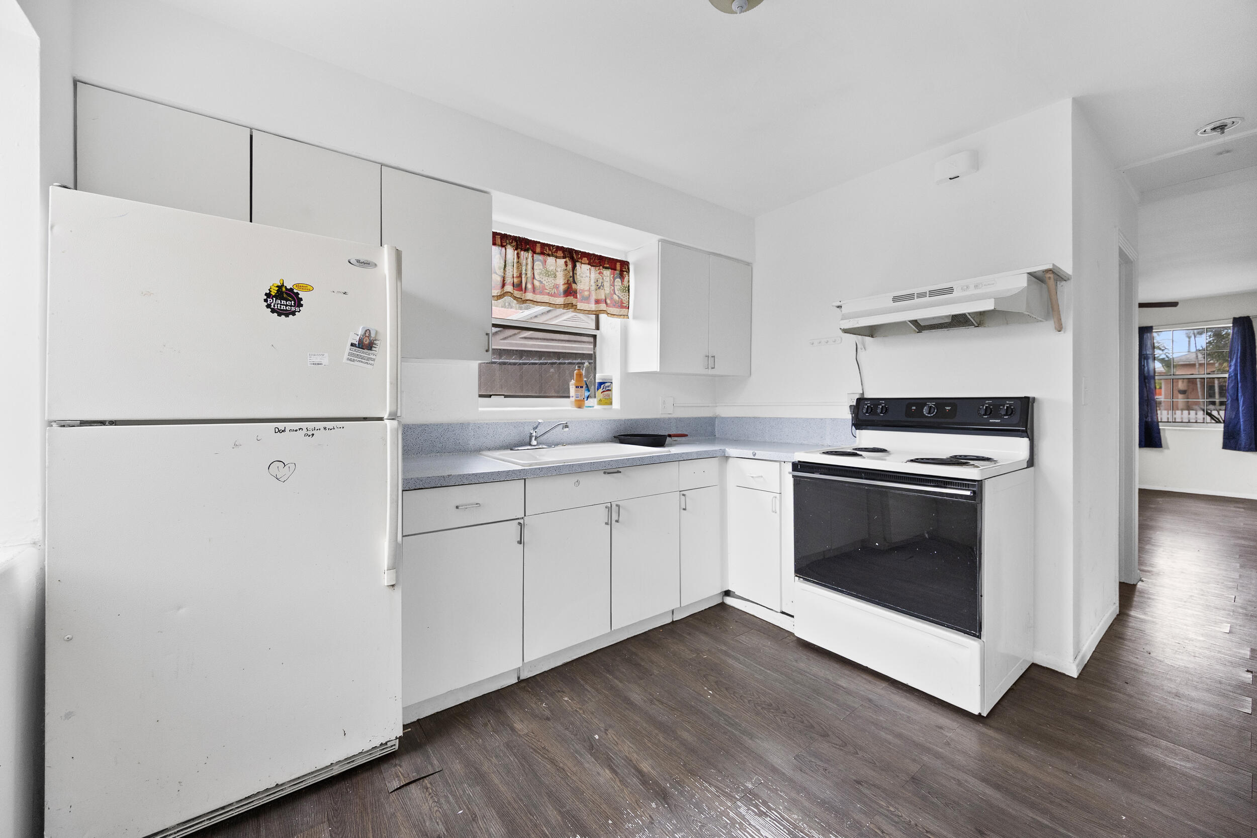 LAKE WORTH TOWN OF - Residential