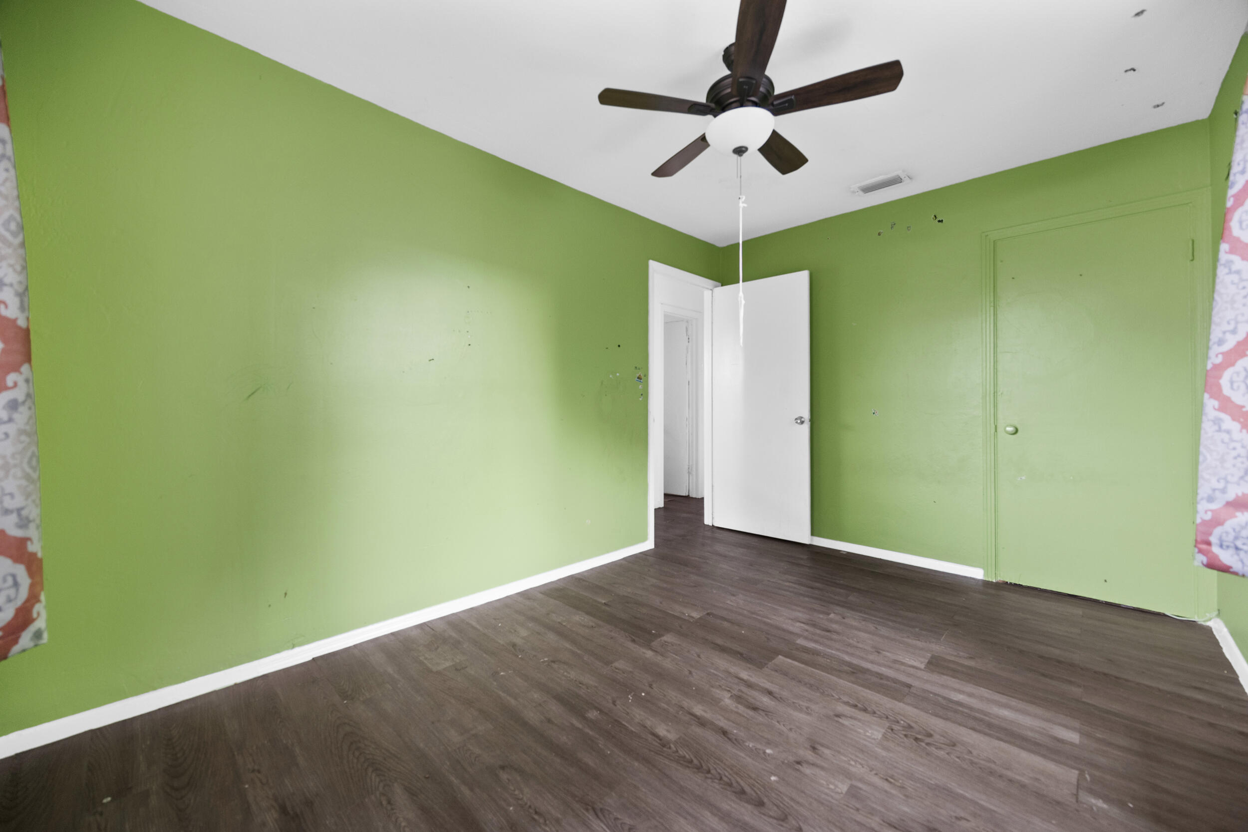 LAKE WORTH TOWN OF - Residential