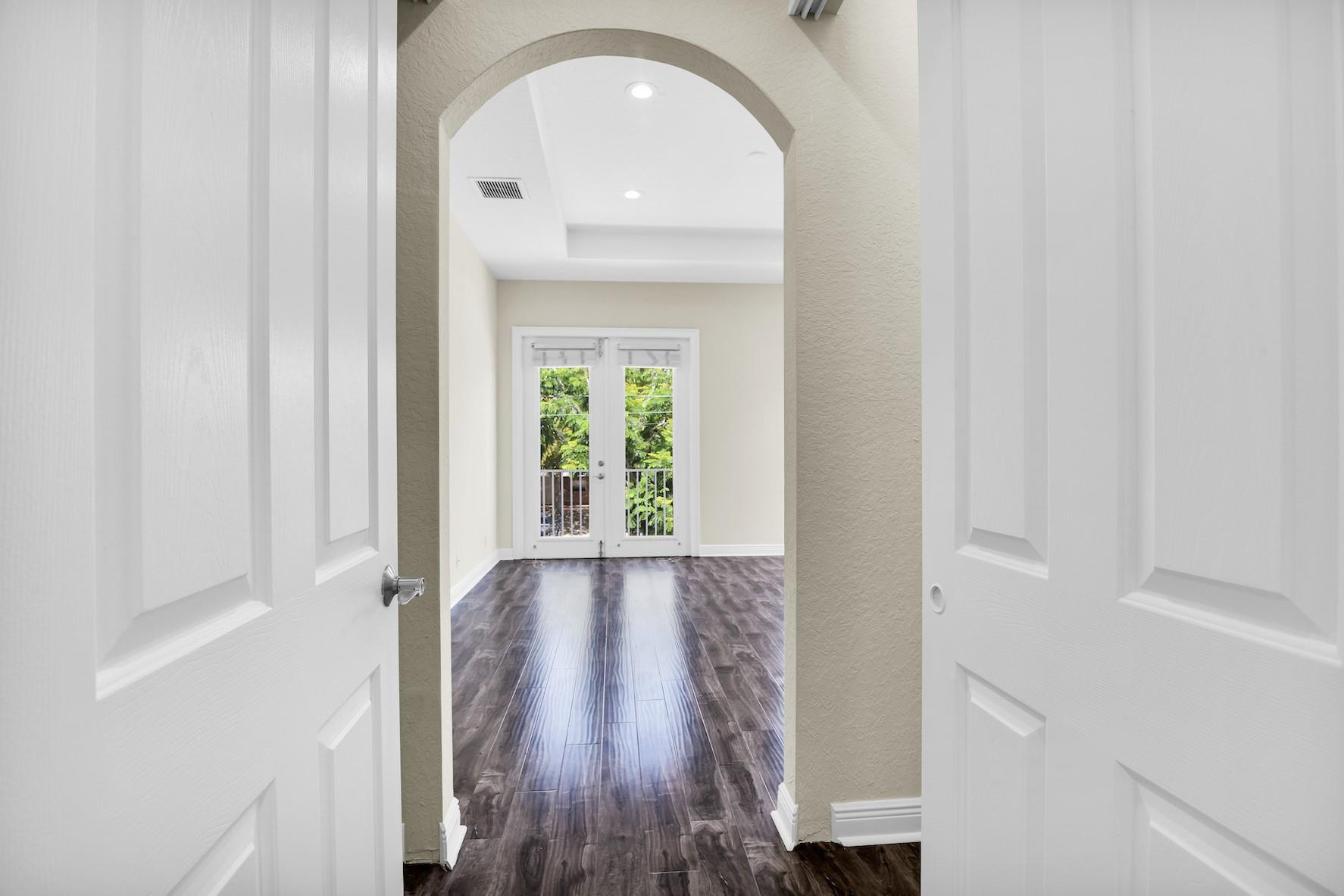 Oakland Park Add 2-40 B - Residential Lease