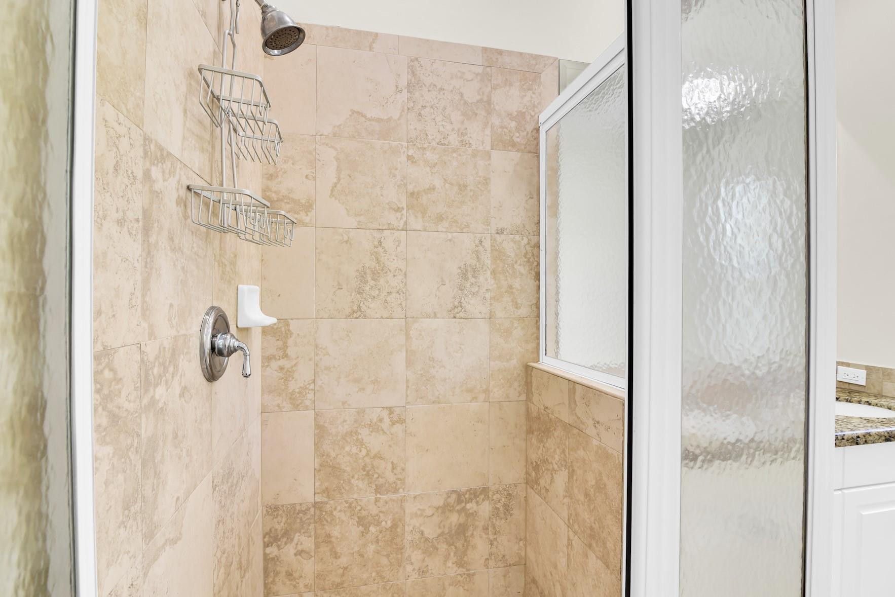 Oakland Park Add 2-40 B - Residential Lease