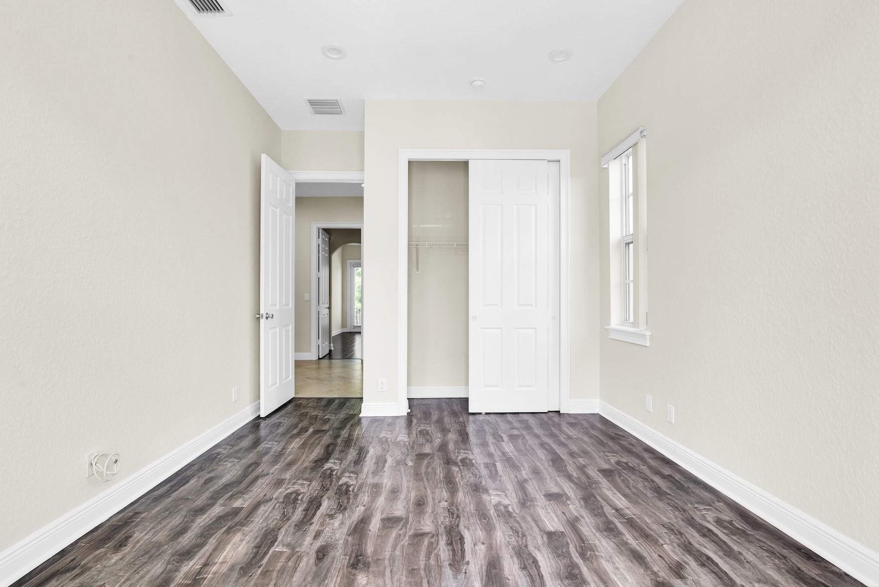 Oakland Park Add 2-40 B - Residential Lease