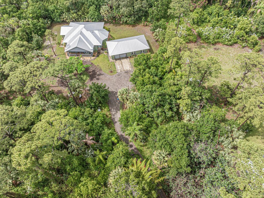 Photo of 1354 SW Locks Road, Stuart, FL 34997 (MLS # B26030748)