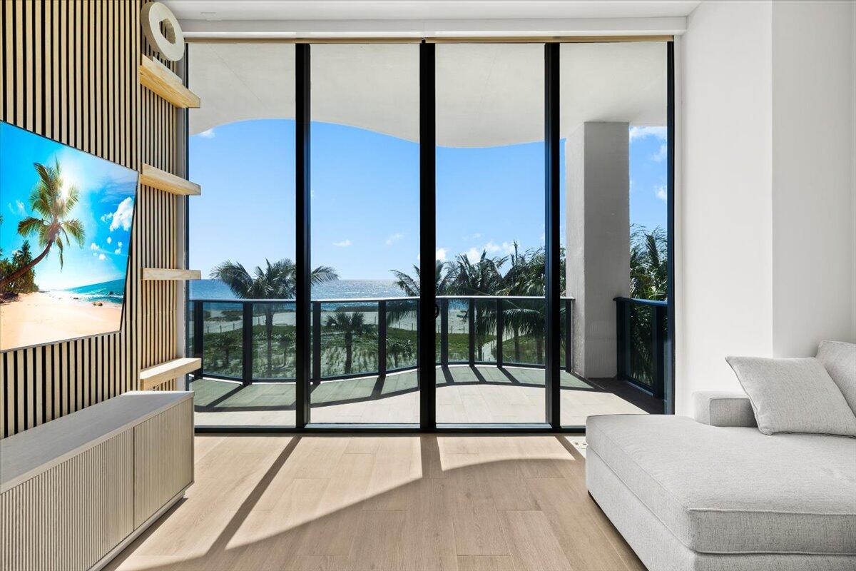 900 N Ocean Boulevard 305