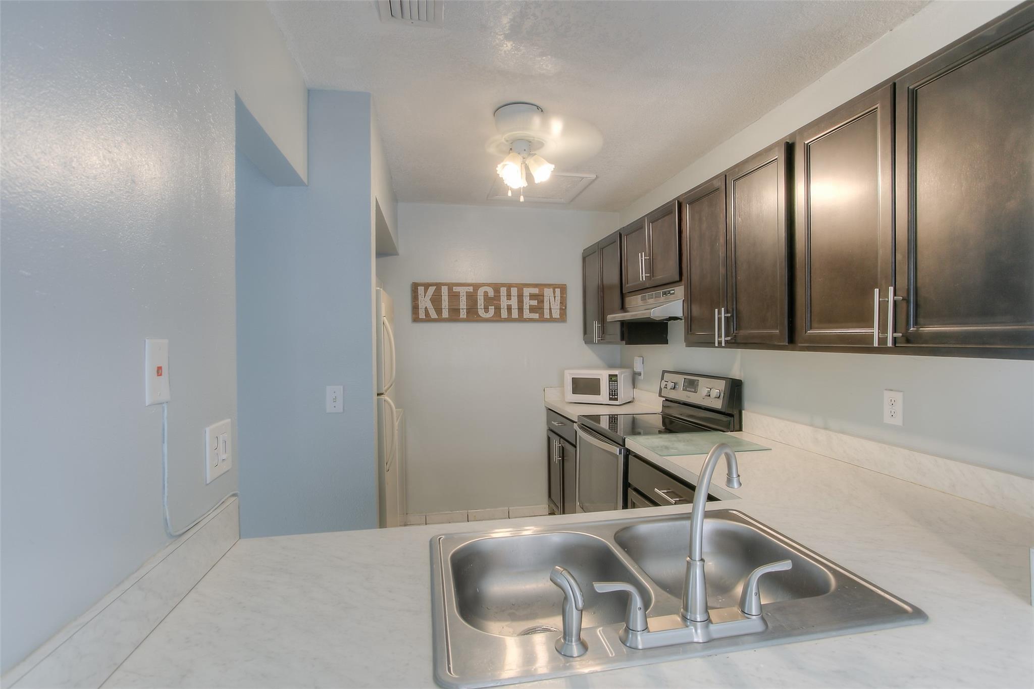 LAGO GRANDE TWO CONDO - Residential Lease