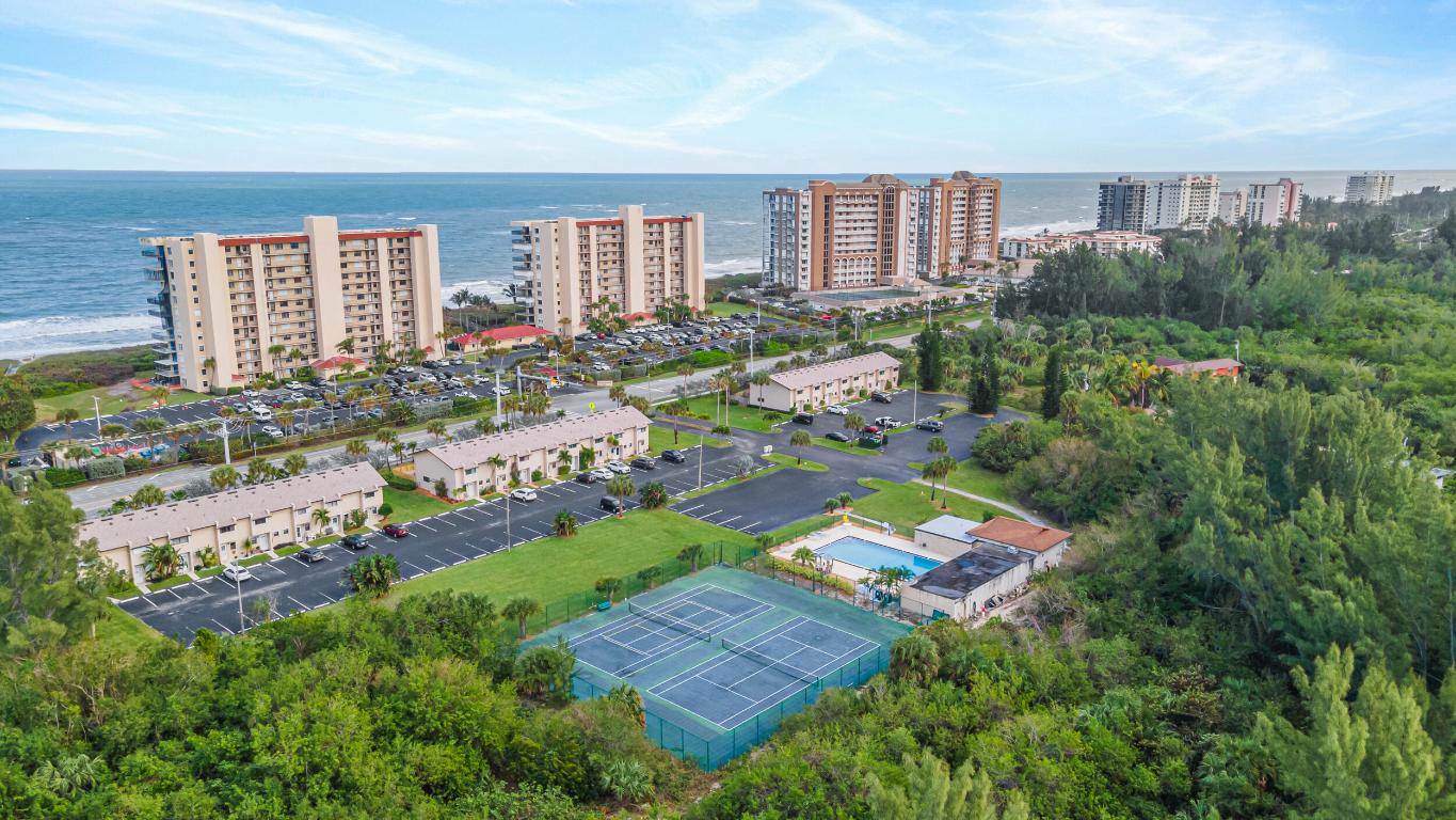 OCEAN HARBOUR VILLAS CONDOMINIUM - Residential Lease