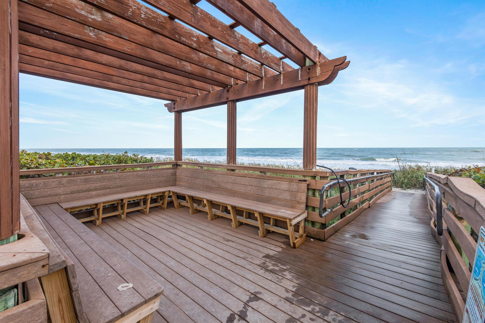 OCEAN HARBOUR VILLAS COND - Residential Lease