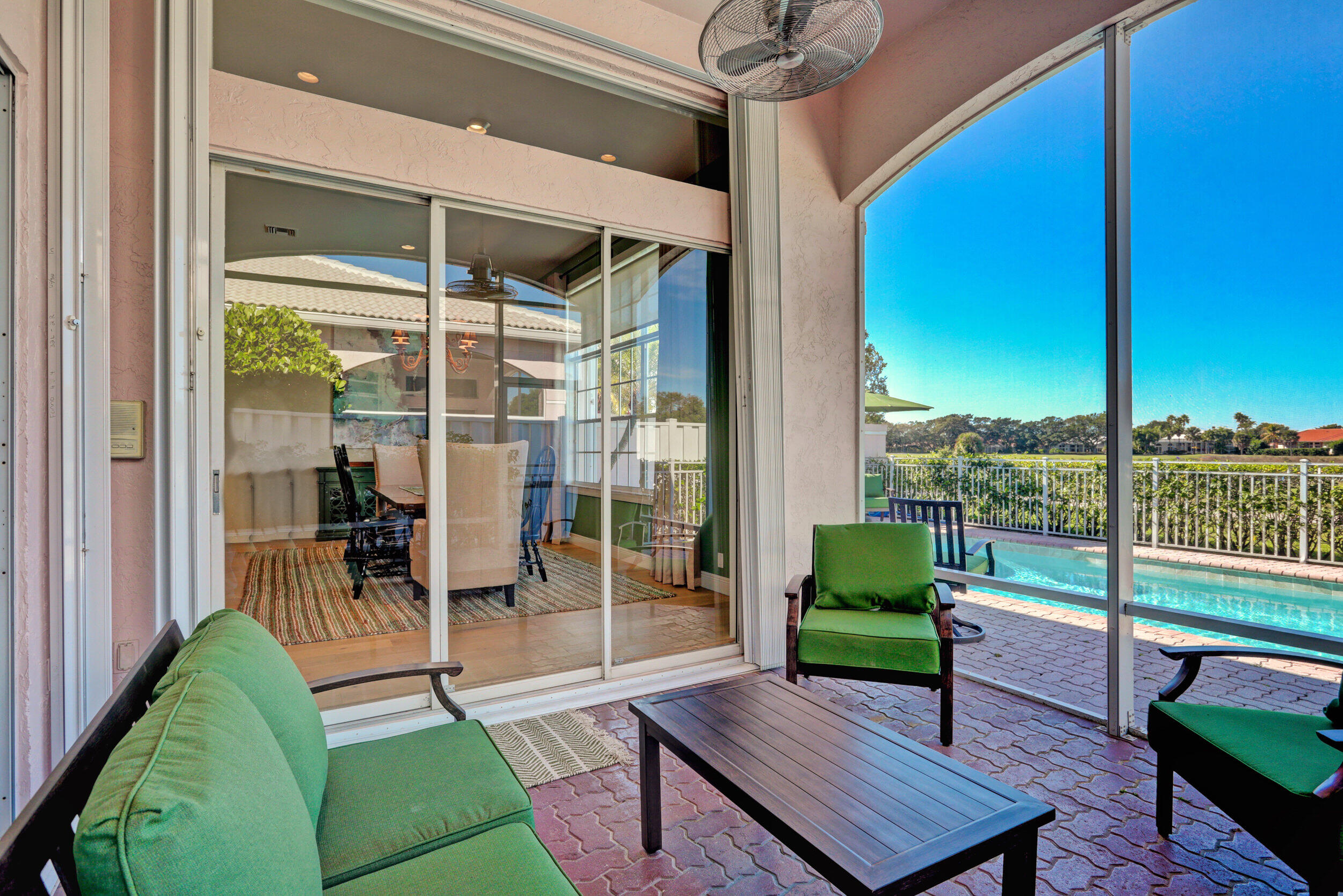 FAIRWAY VILLAS - Residential