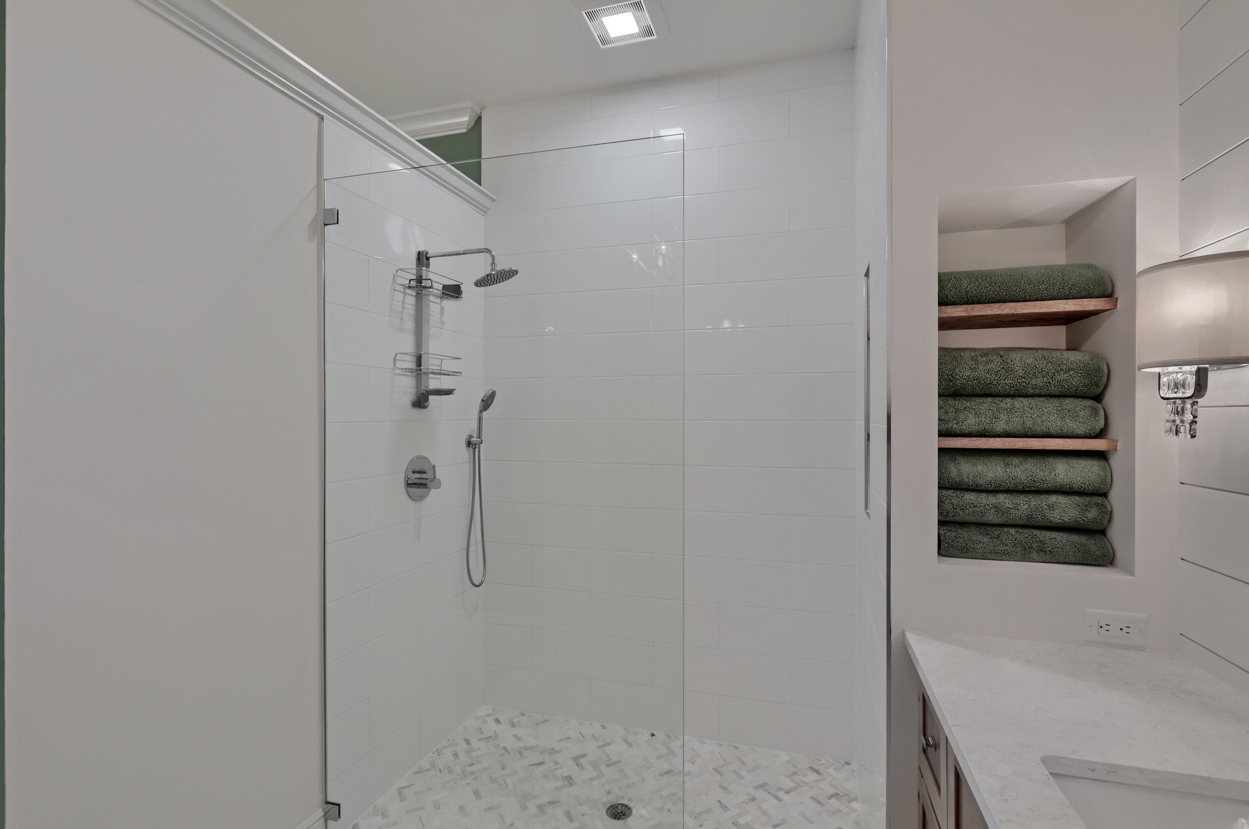 FAIRWAY VILLAS - Residential