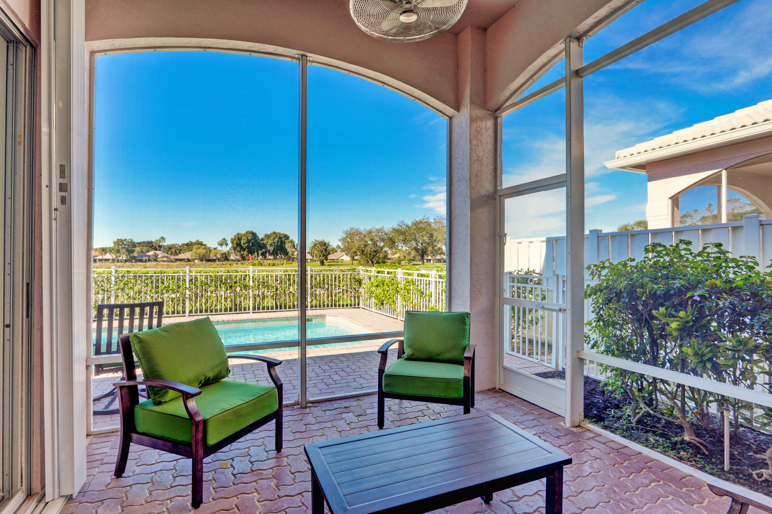 FAIRWAY VILLAS - Residential