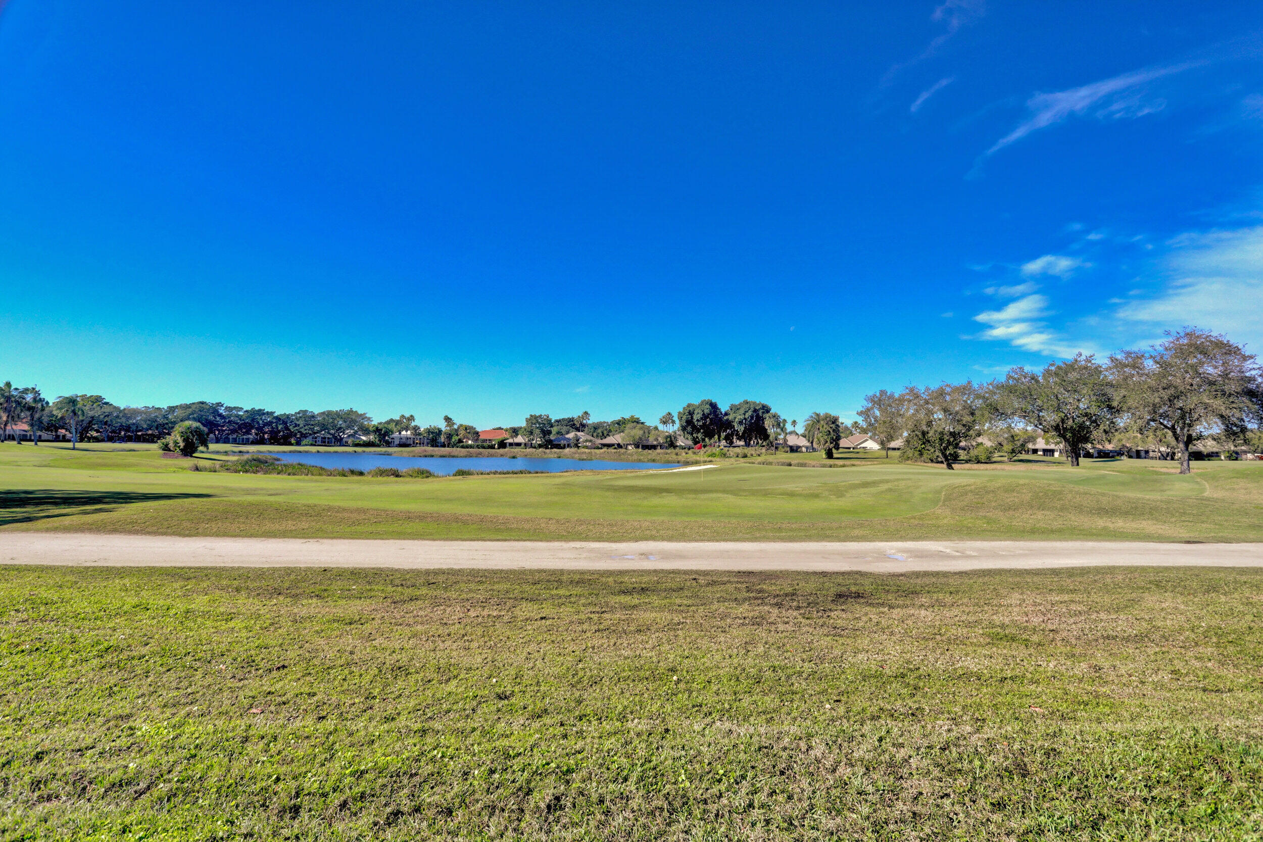 FAIRWAY VILLAS - Residential