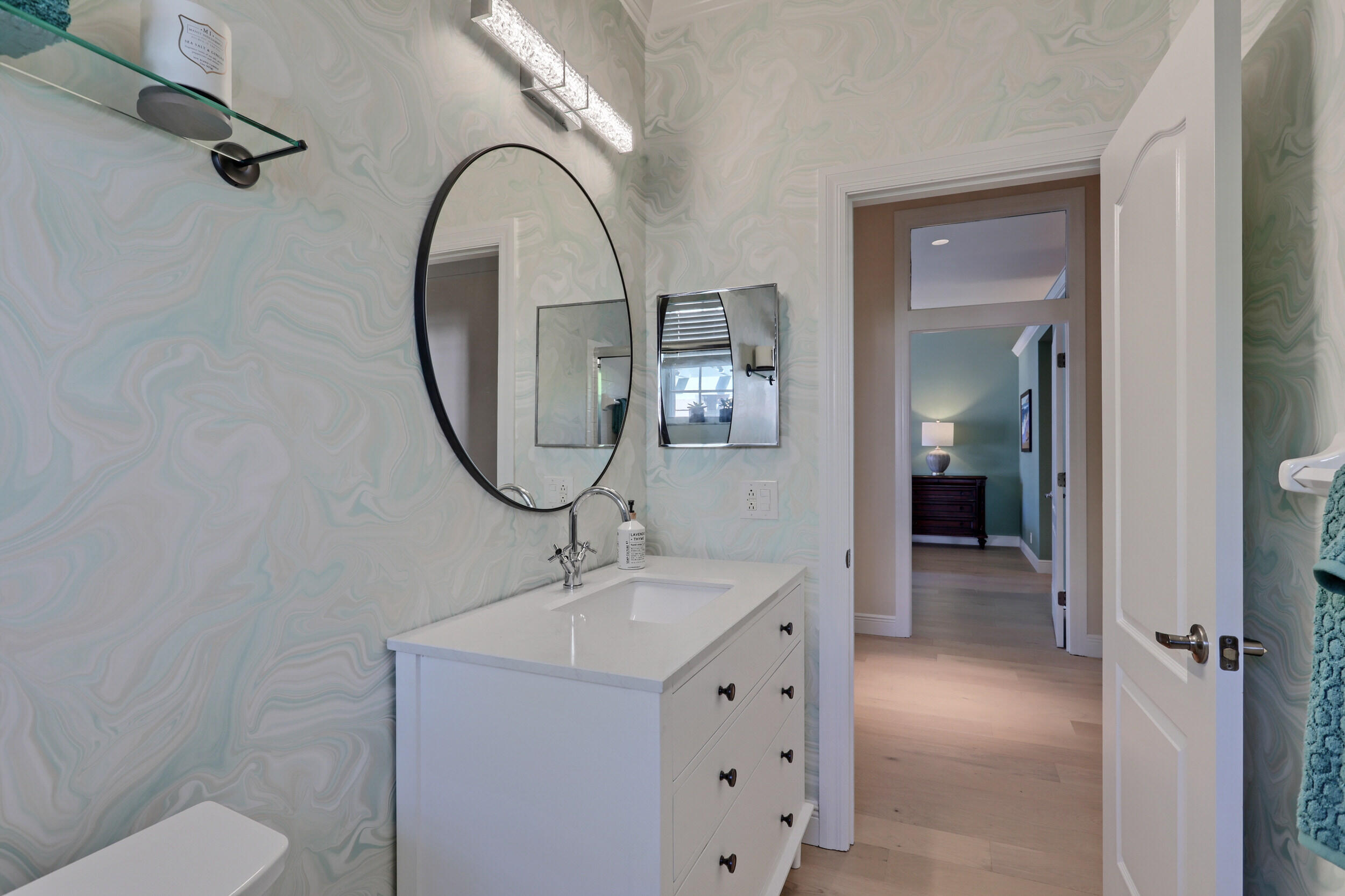 FAIRWAY VILLAS - Residential